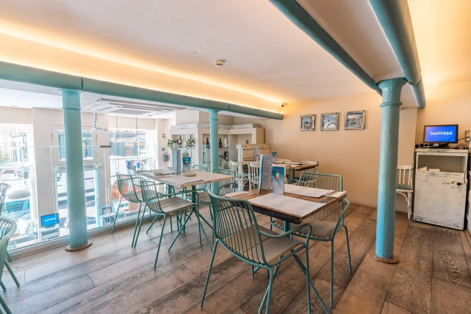 Santorini 12-min.JPG