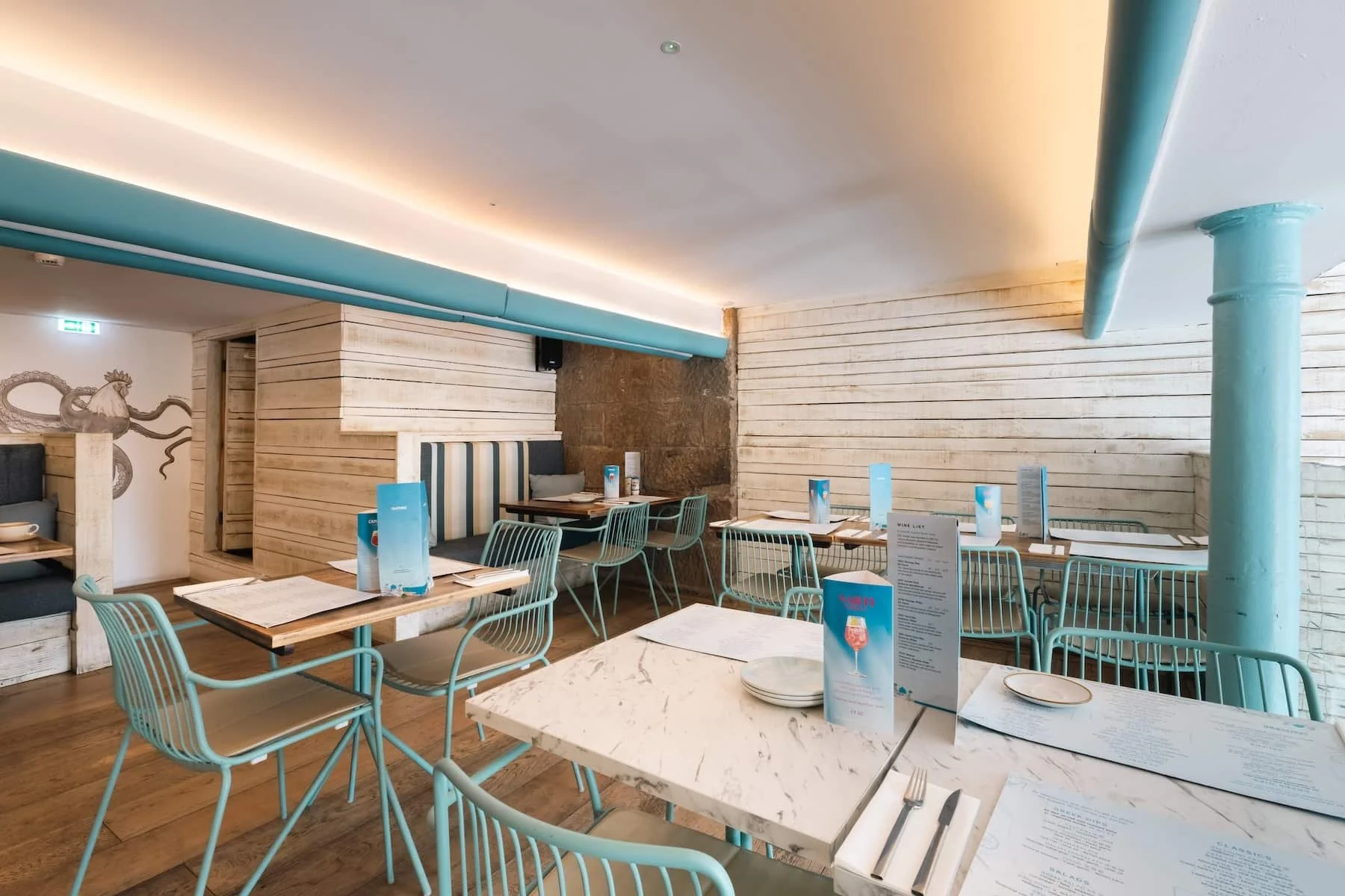 Santorini 14-min.JPG