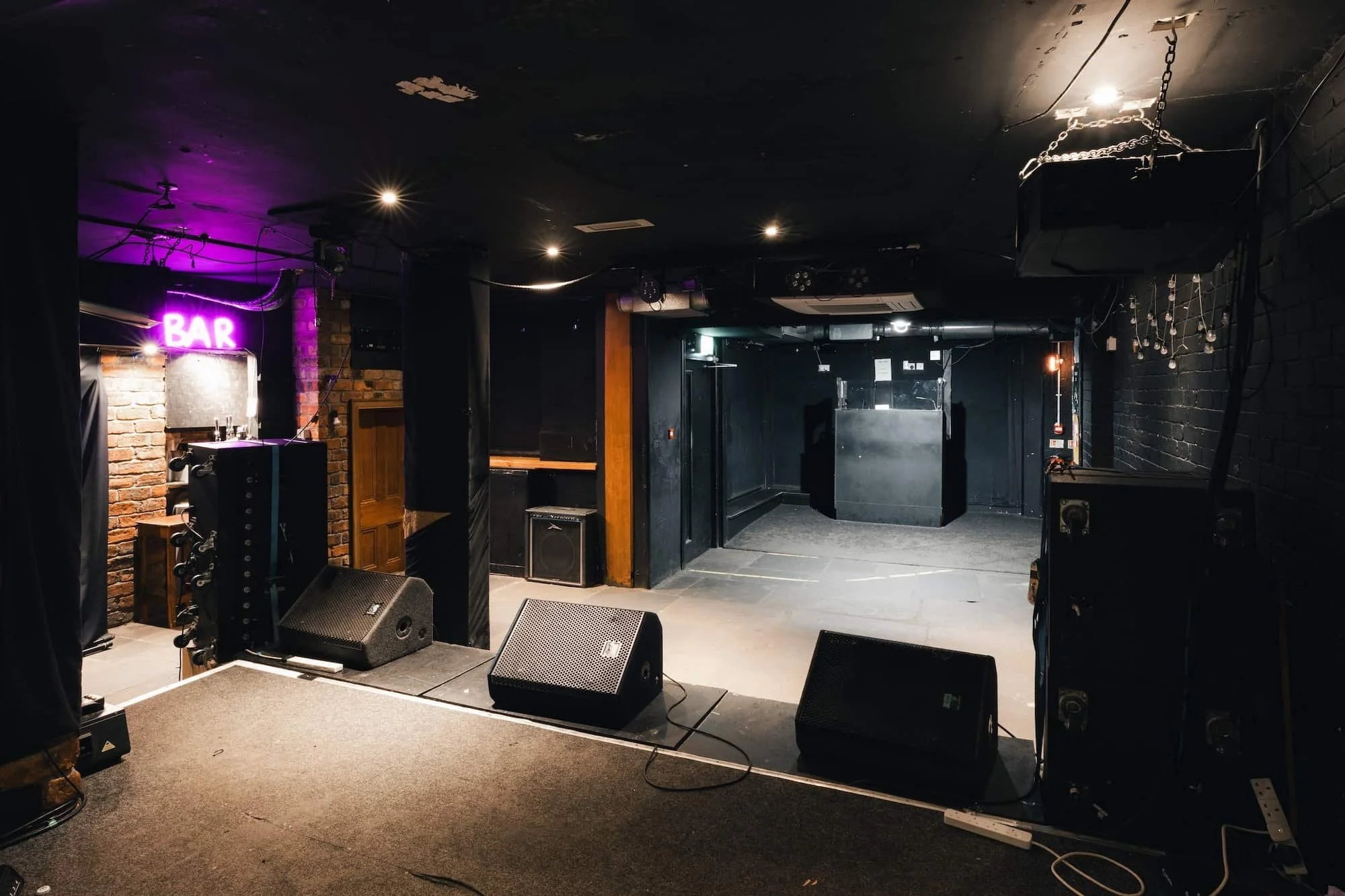 The Hug and Pint 17-min.jpeg