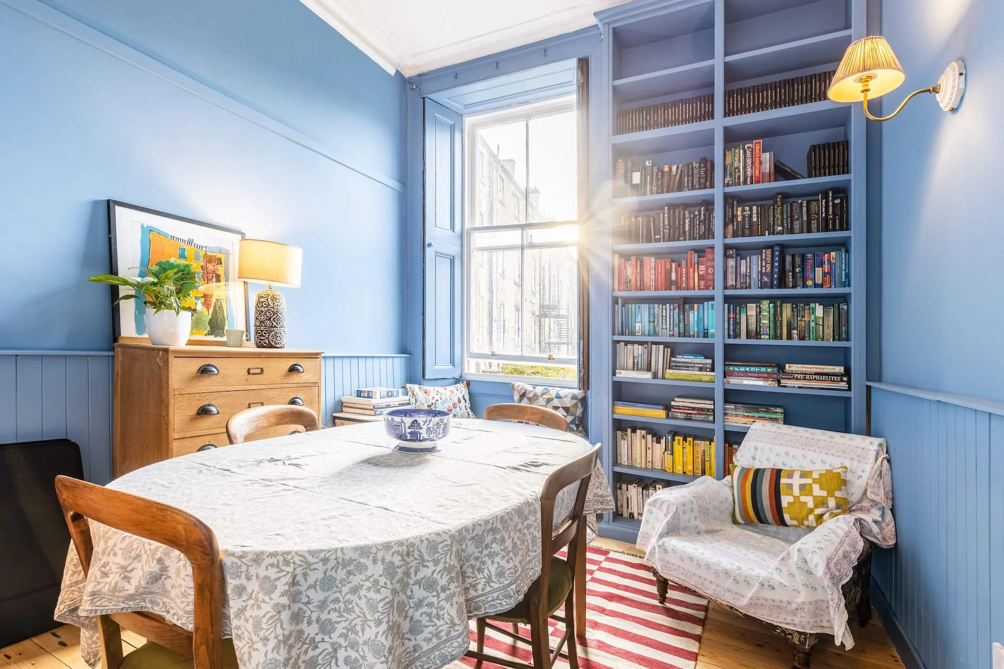 Dining Room 1-min.jpeg