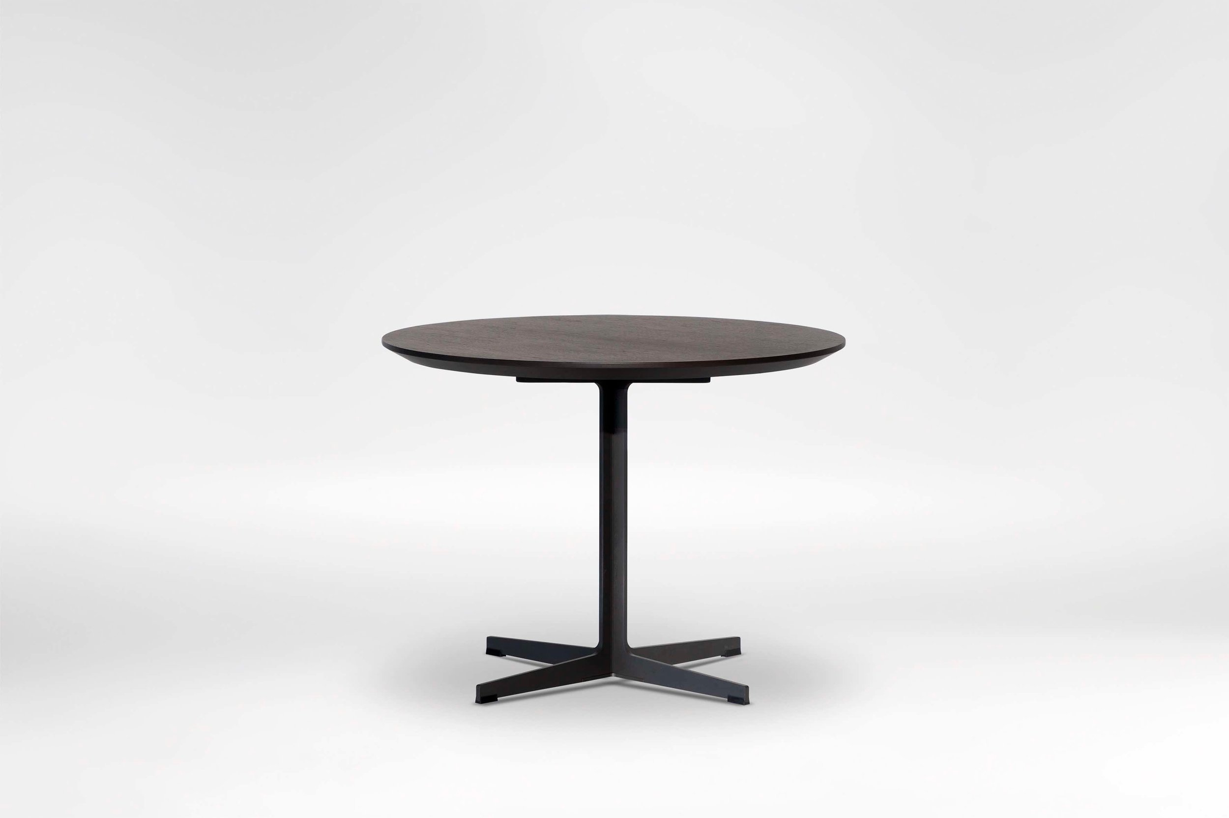 Vary Dining Table