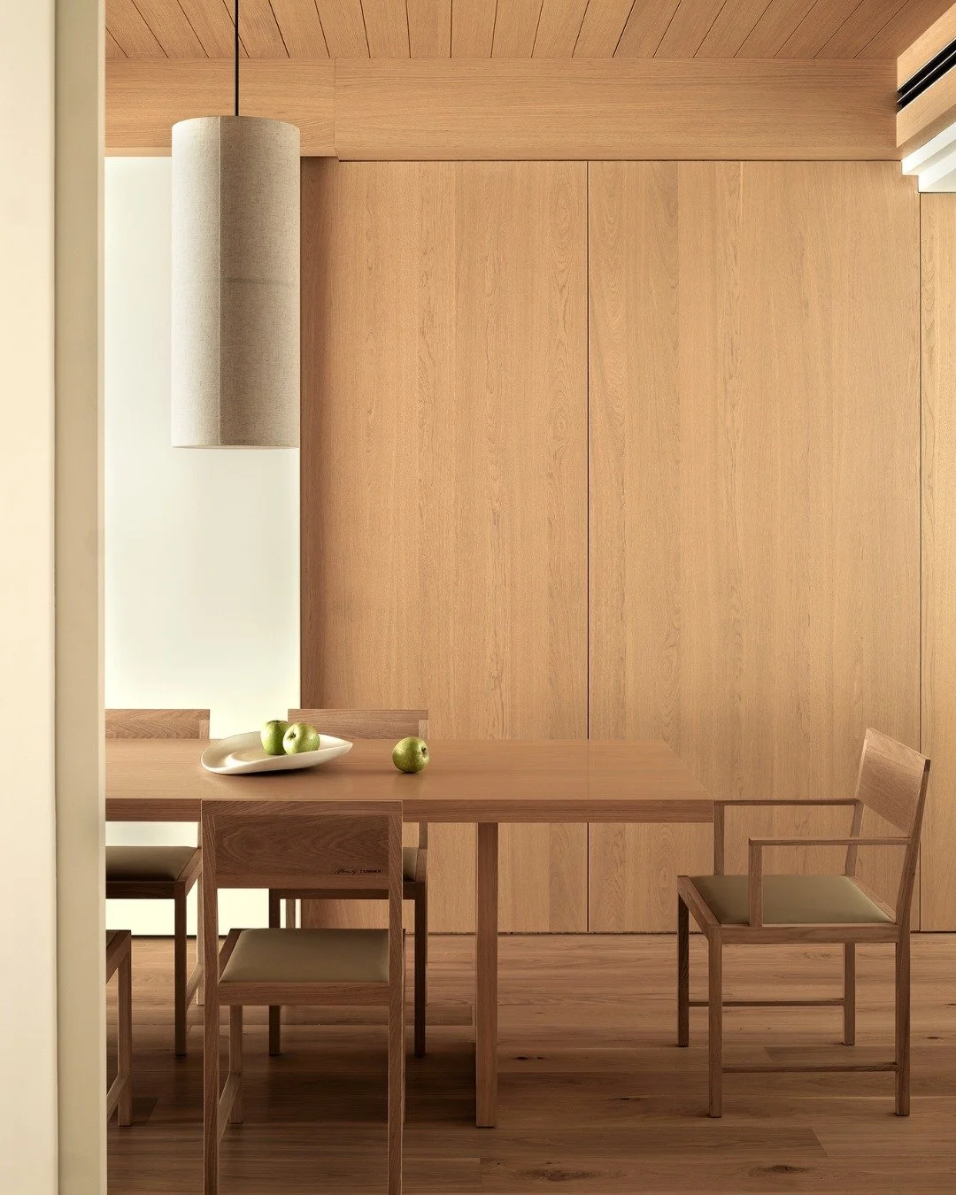 Property styling that lets the space speak
Furnished with Camerich to bring out the calm, clean lines
Minimal. Warm. Effortless.