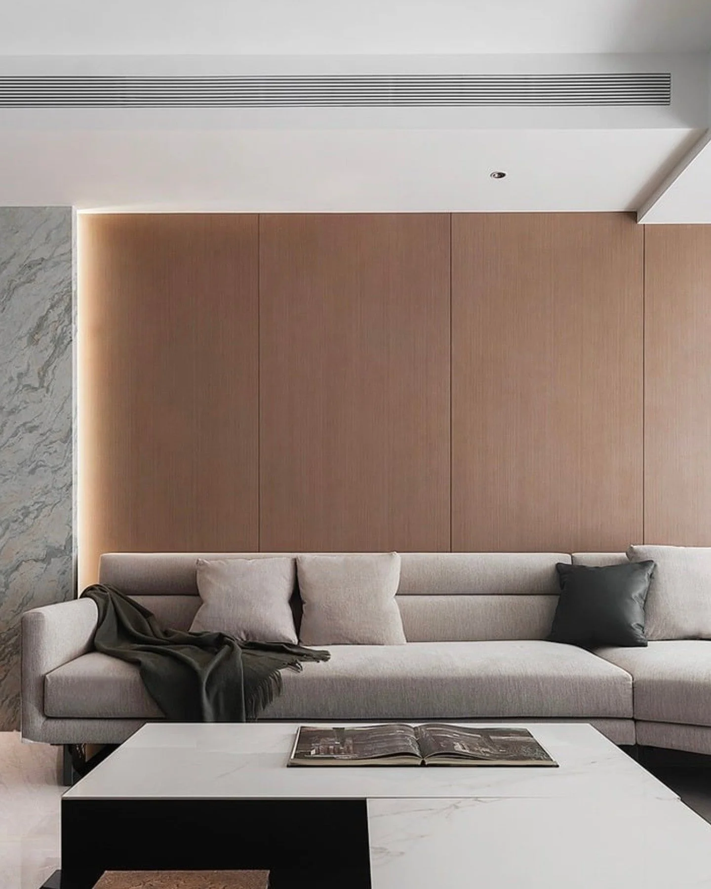 Sleek lines. Subtle tones. Serious comfort.
Amor Sofa paired with Blend Coffee Tables for a living space that speaks in quiet confidence.