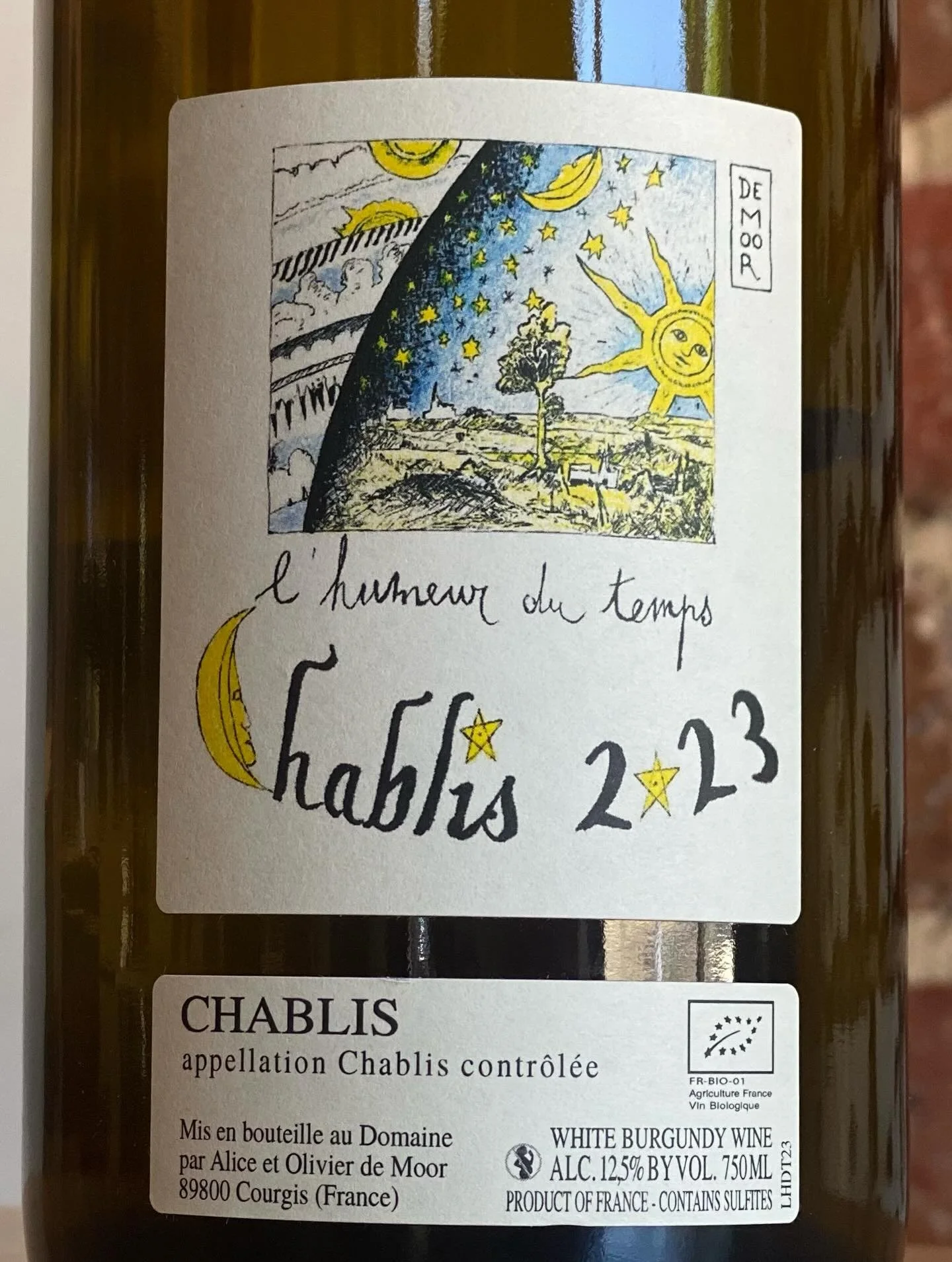 Just in time to face the truly unique WA heat we have a few gorgeous whites from the De Moor family in Chablis.
L&rsquo; Humeur du Temps is one of their most recognisable and sought after wines, their Aligot&eacute; and Bourgogne Chitry deliver value