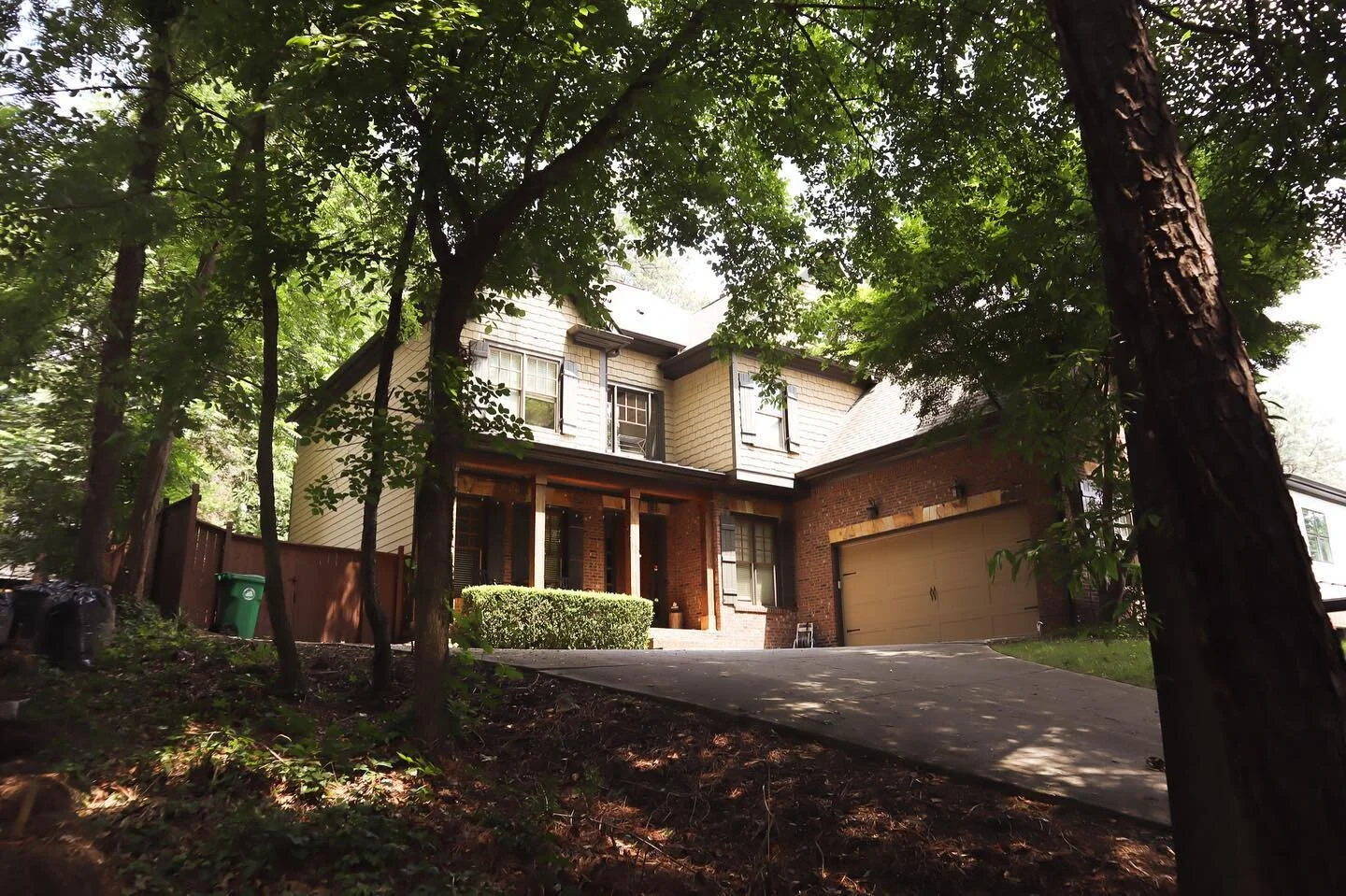 New work for Atlanta Communities Real Estate. 🏡 

#atlanta #georgia #realestate #realestatephotography #GA #welcometogeorgia