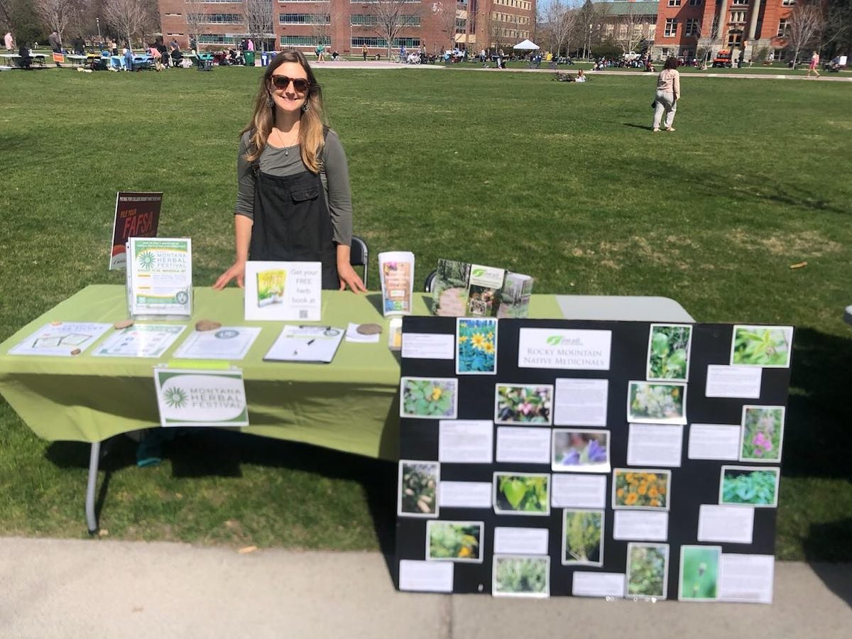 🌞 Hey UM Earth Week folks!! 🌿
.
.
🌱 Cat is sharing all sorts of information about the Montana Herbal Festival on campus today! Come by the booth to say hi and sign up to get involved with this summer&rsquo;s Festival! 
.
.
#umearthweek2024 #herbne