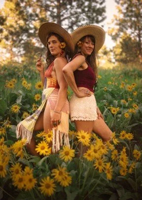 Wild Wanders: Cathryn Raan & Sydney Morical