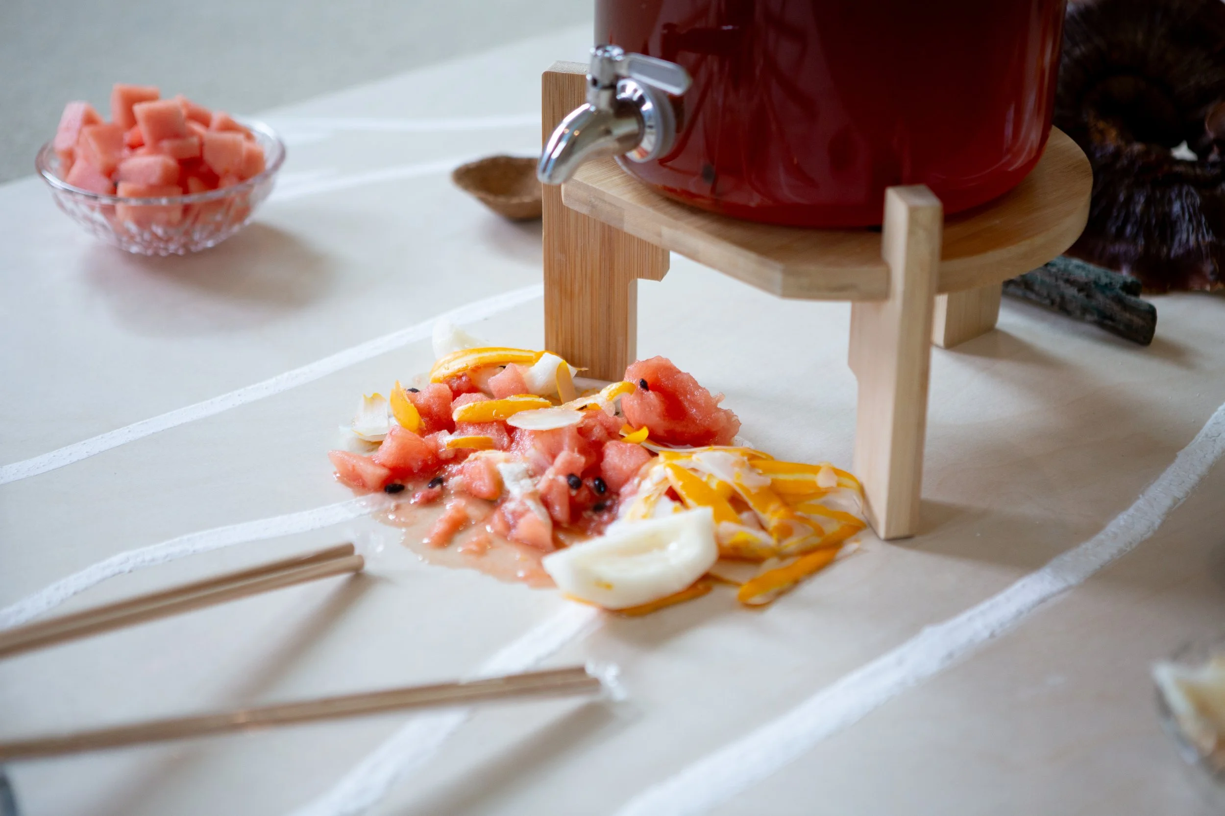 The Course (2025). Photo: HONG Jiyoung. Courtesy of set (KIM Yurmyurng, FOG Jiyul, LEE Jungmin) 코스(2025). 사진: 홍지영. 제공: 셋(김여명, 김지율, 이정민)
