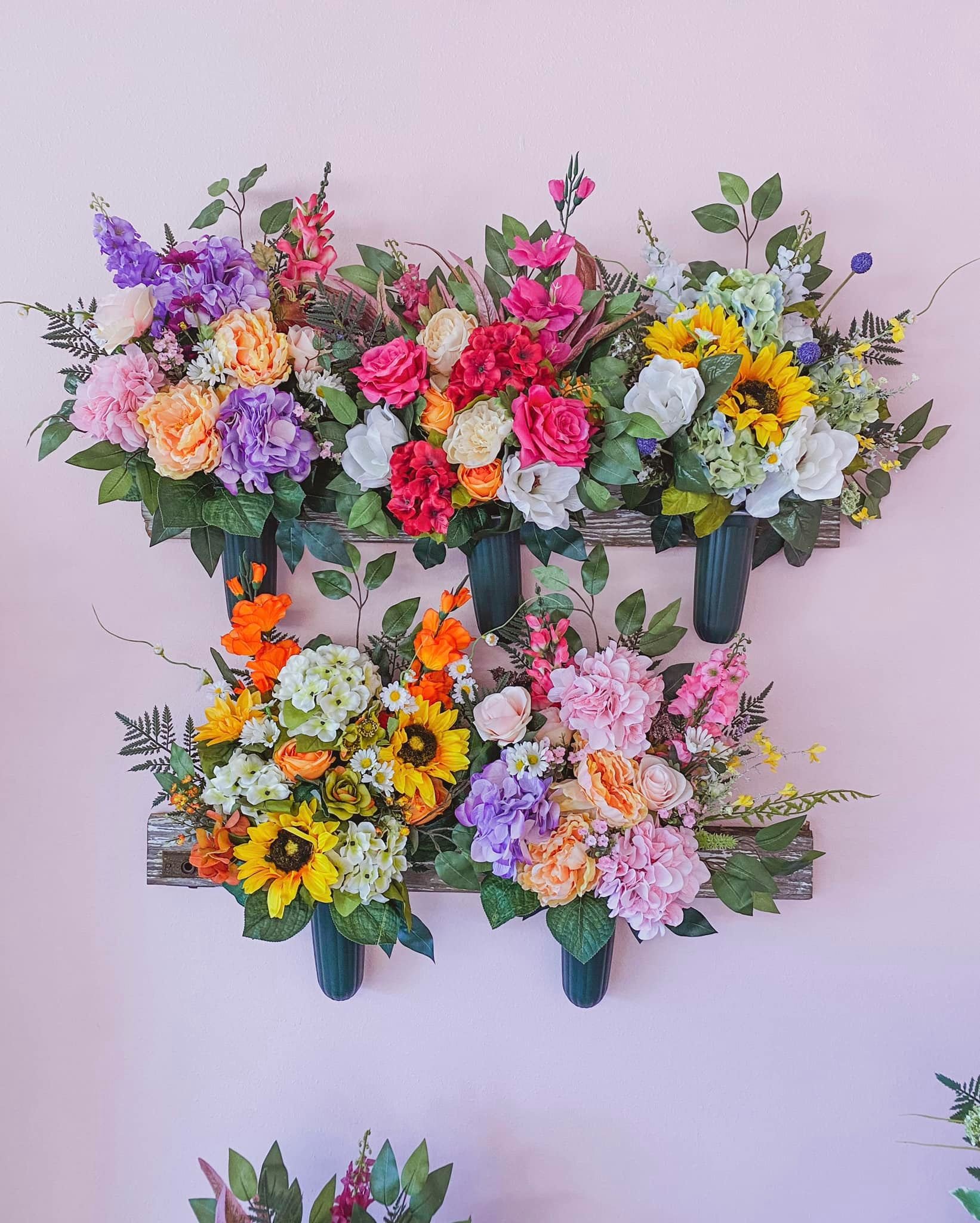 Seasonal Cemetery Arrangements