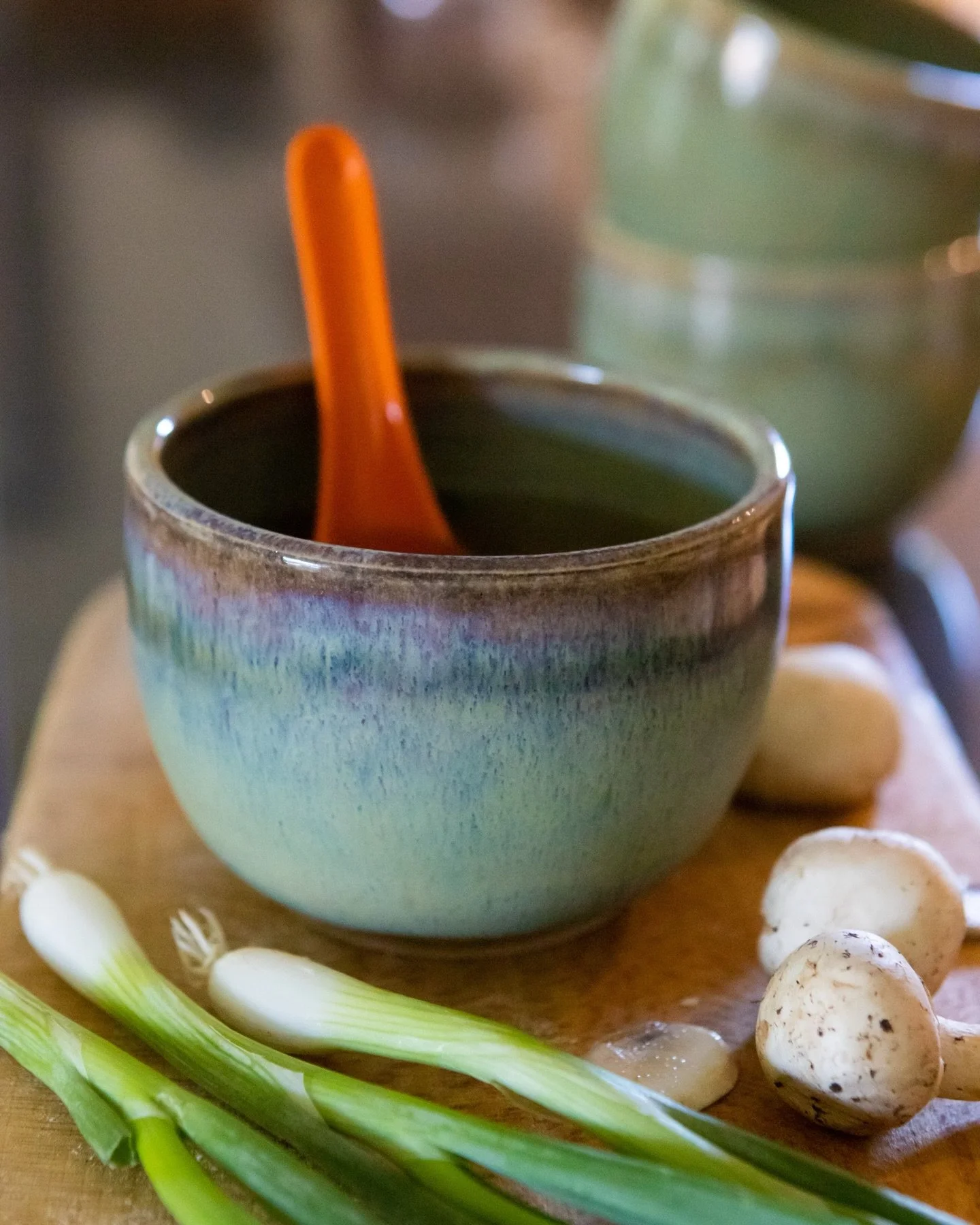Our miso soup bowl is getting some love before Austin warms back up 🍲✨

What are your go-to&rsquo;s for soup season?

&mdash;
#soupseason #misosoup #soupoftheday #misobowl #ceramics
