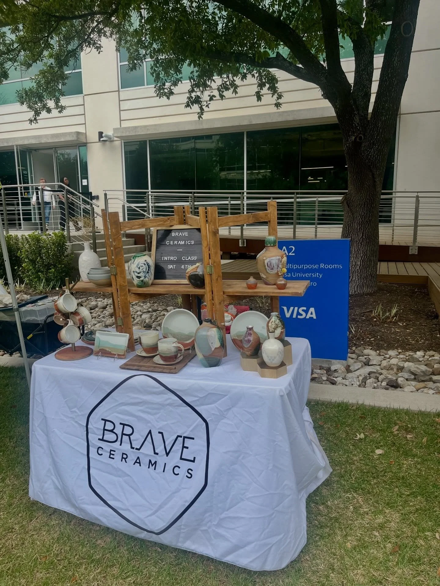 We ended Women&rsquo;s History Month by celebrating local farmers, artisans, and small businesses 💙✨

A huge thank you to the Visa Women&rsquo;s Network Farmer&rsquo;s Market for having us!

&mdash;
#womenshistorymonth #womenownedbusinesses #womenar