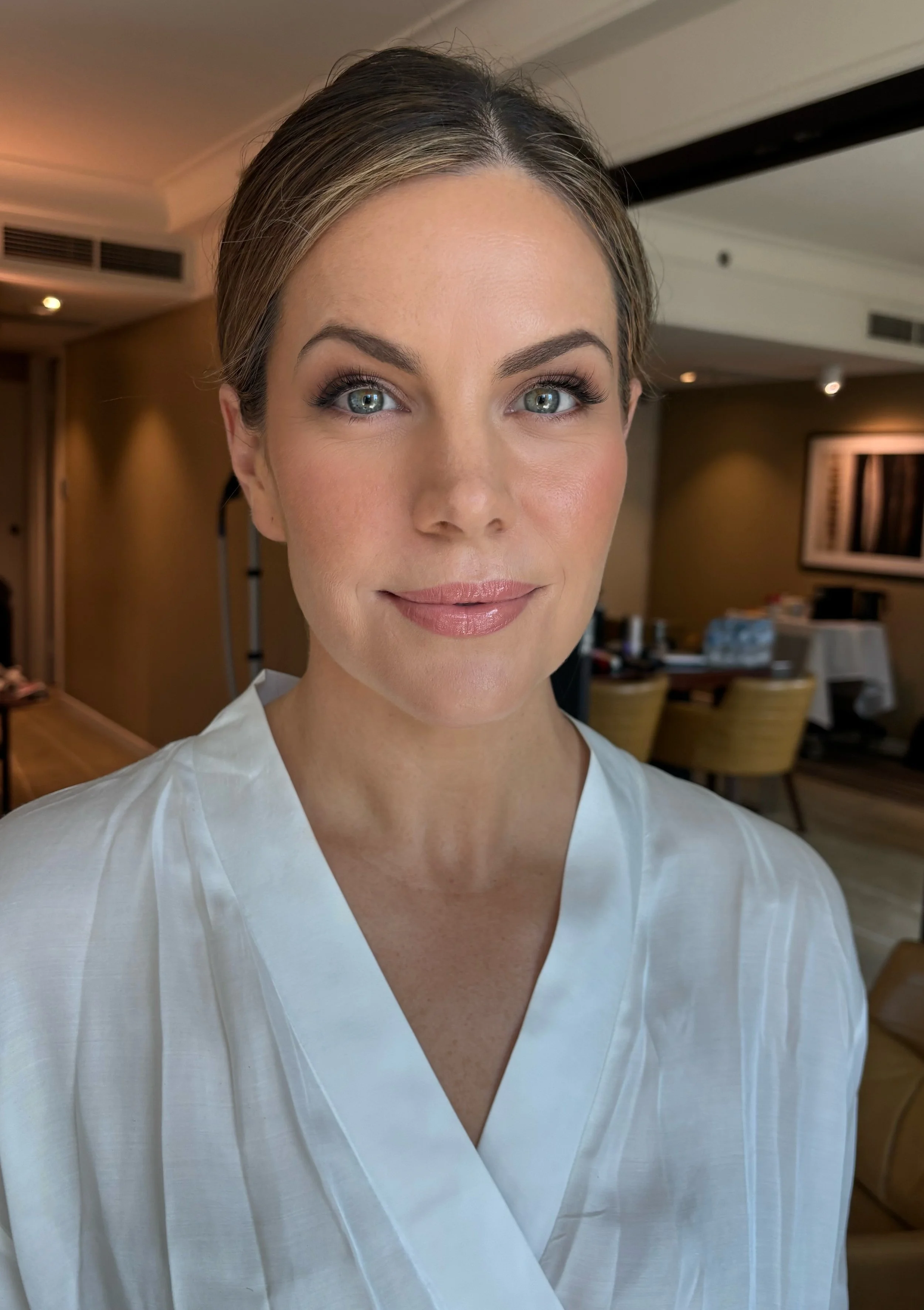Soft glam makeup on bride