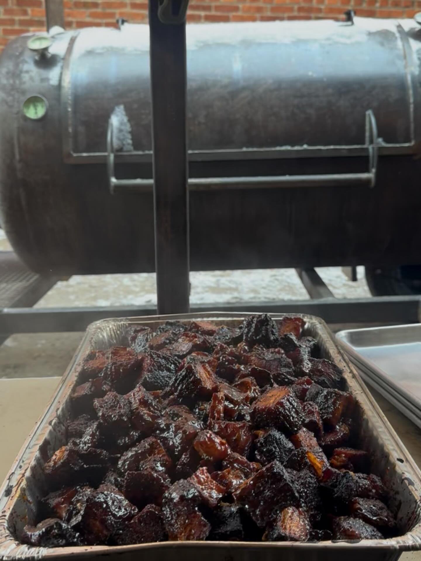 Burnt ends are on the specials board Saturday from 5PM&ndash;8PM.
Try them on a plate or grab them by the pound for $26/LB.

Succulent meat candy.
IYKYK.

#oasisinthesandhills #burntends
