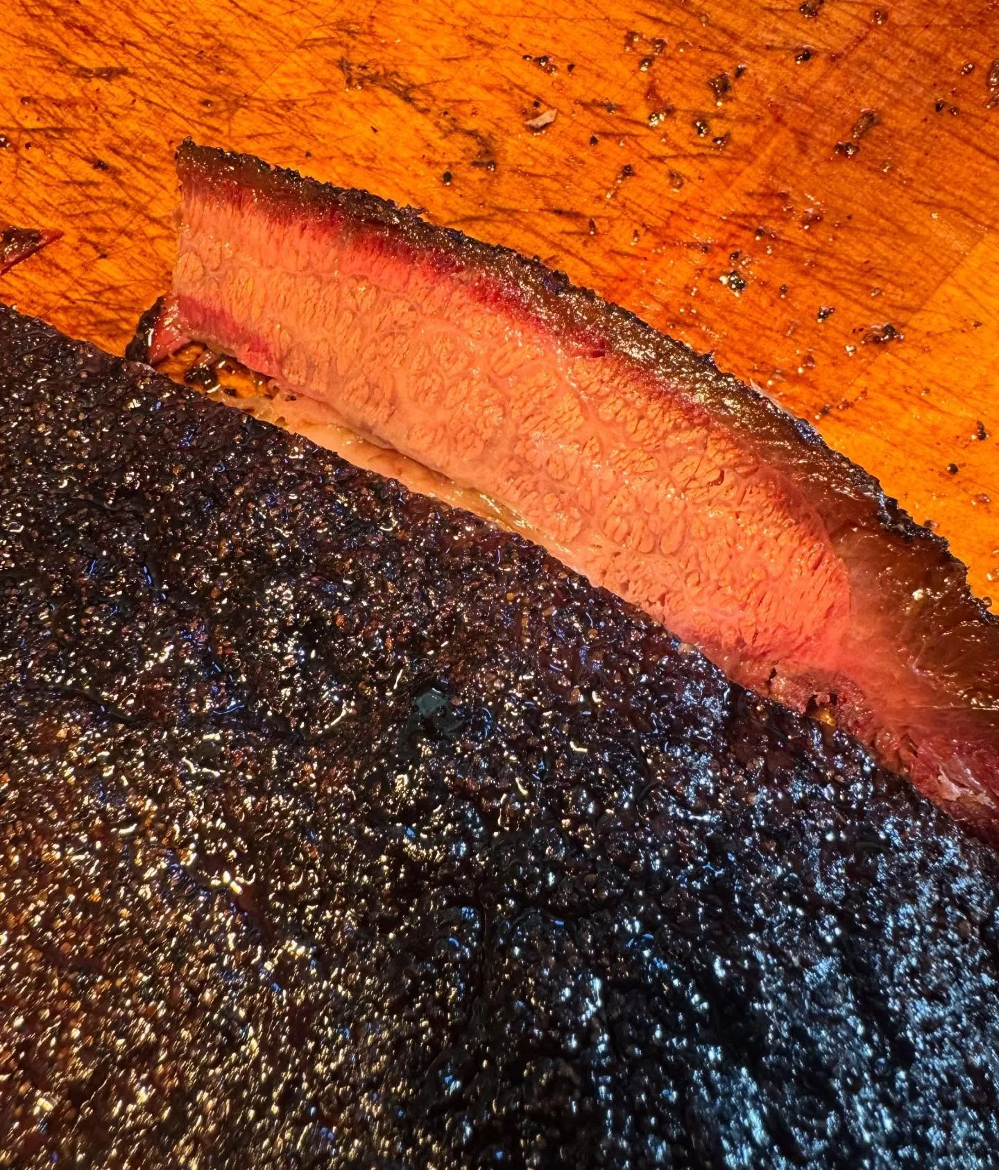 The brisket we just cut into 🤤🤤🤤