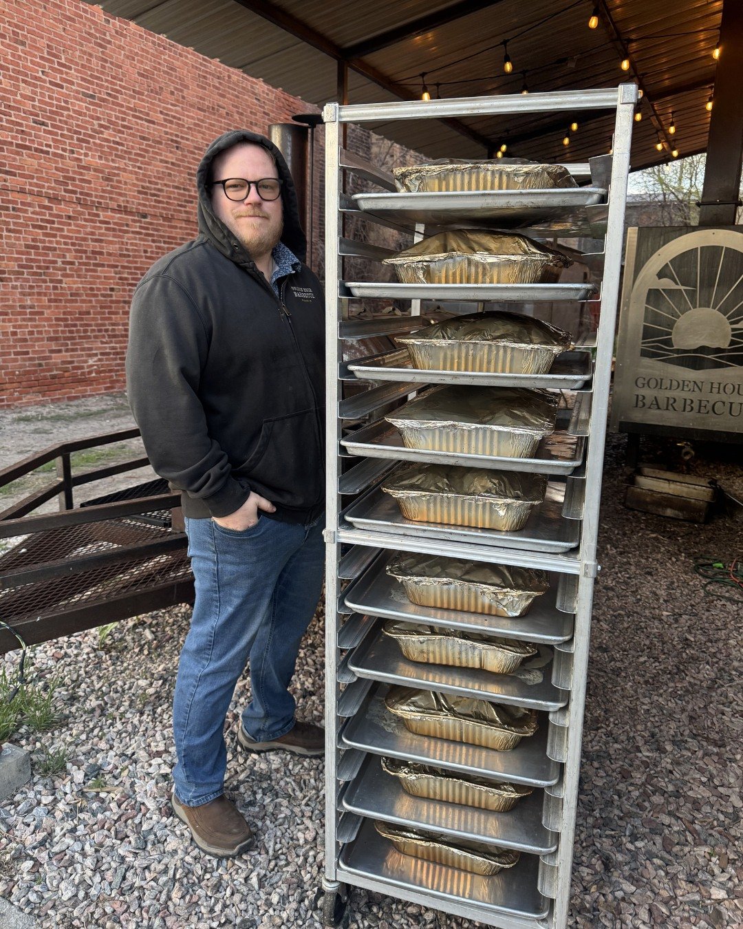 We're baaack! Come see us for Texas BBQ Friday 11AM-7PM &amp; Sunday 11AM-3PM. No service on Saturday March 7 but we plan on making it up to you next week! #texasbbq