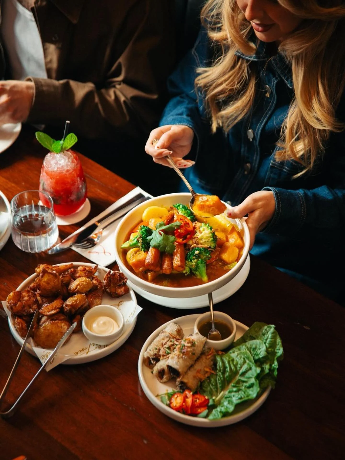 Gather the crew, share the flavour - this is Sunday at Libertine 💃

The banquet&rsquo;s calling - $49pp of pure feast energy.
Wednesday* Banquet Baby, available every day now 😋💋

#livelikelibertine

Call (07) 3367 3353 or book online at www.libert