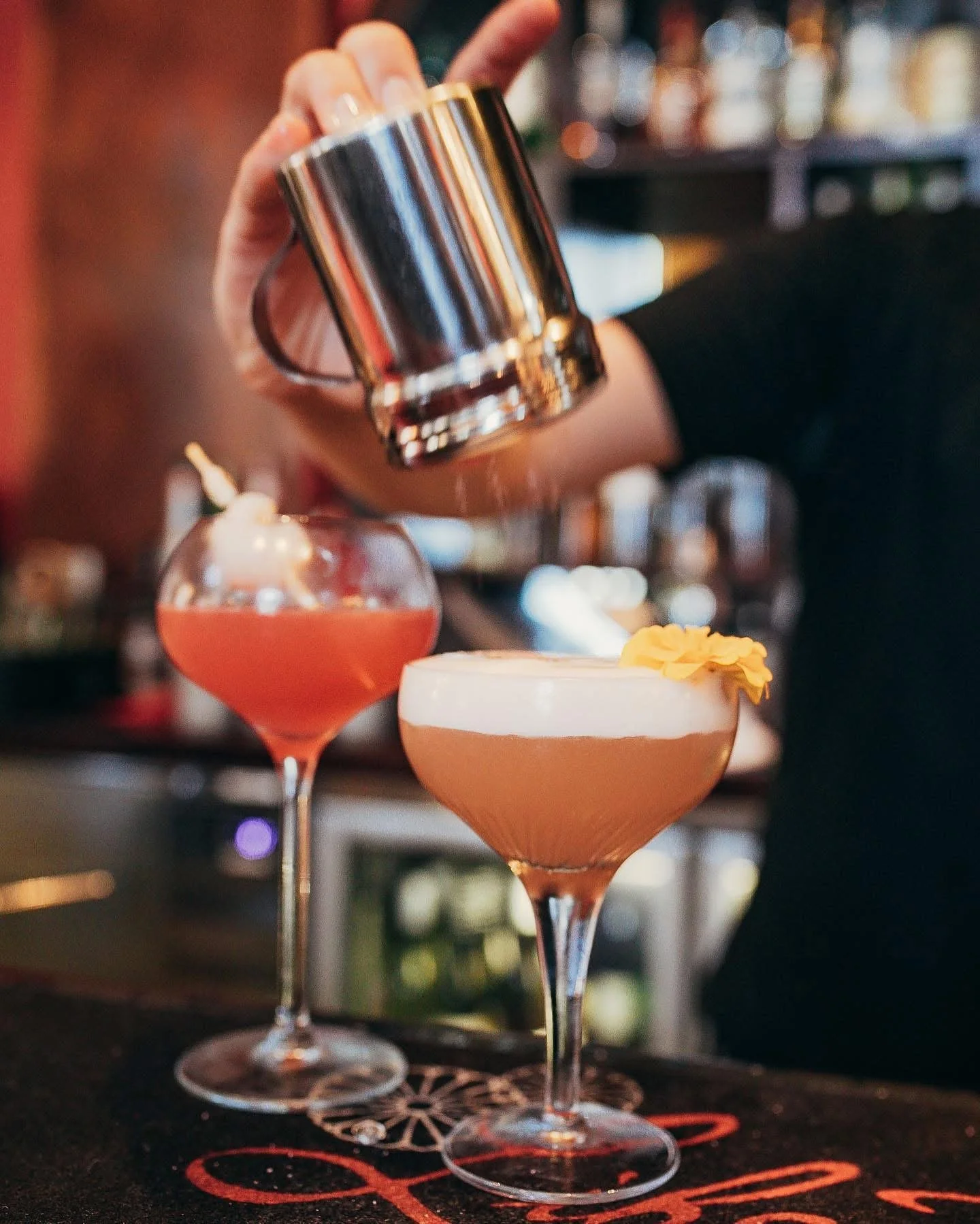 Friday calls for cocktails poured just right 💥🍷

Bolt-On Beverage Packages are rolling all weekend ~ perfect pours, easy refills and zero pressure to rush anywhere else 💃

Fri&ndash;Sun lunch
Bolt On Food + Beverage packages start from $93pp

Add 