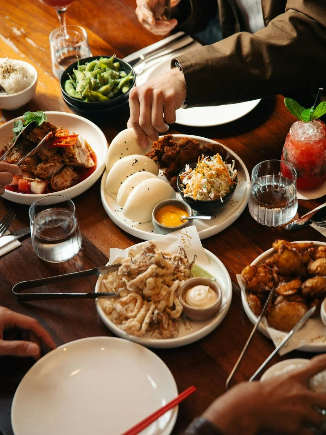 Big flavours, zero regrets and a table full of chaos 🥢🔥

Our $49pp Wednesday* Banquet, Baby! is back tonight from 5pm, with share plates, bold bites and the easiest midweek plans in Brisbane 💃

Round up the crew and let Libertine do the rest 🍷

#