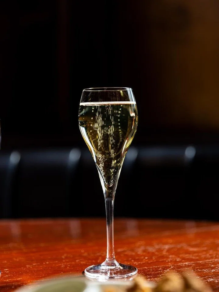 Thursday calls for a glass of bubbles 🥂✨
Kick things off with a glass of bubbles and a table full of plans.

Start early. Stay late. That&rsquo;s the Libertine way 💃🔥

#itslibertinebaby

Call (07) 3367 3353 or book online at www.libertine.net.au
