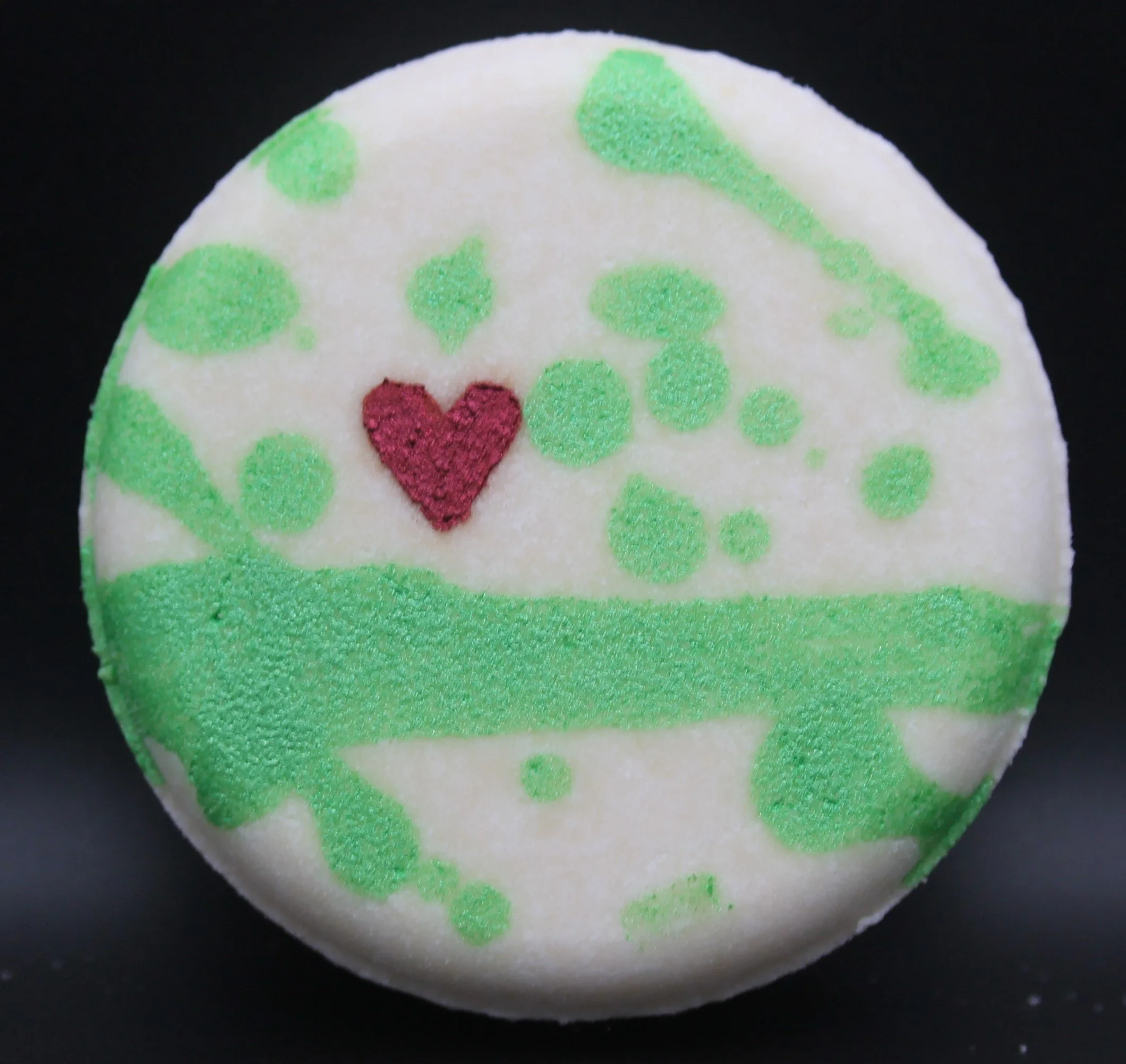 I Stole Christmas Shower Steamer with a playful blend of sticky-sweet vanilla, sugar, and fruity notes, perfect for adding holiday cheer and whimsy to your shower.