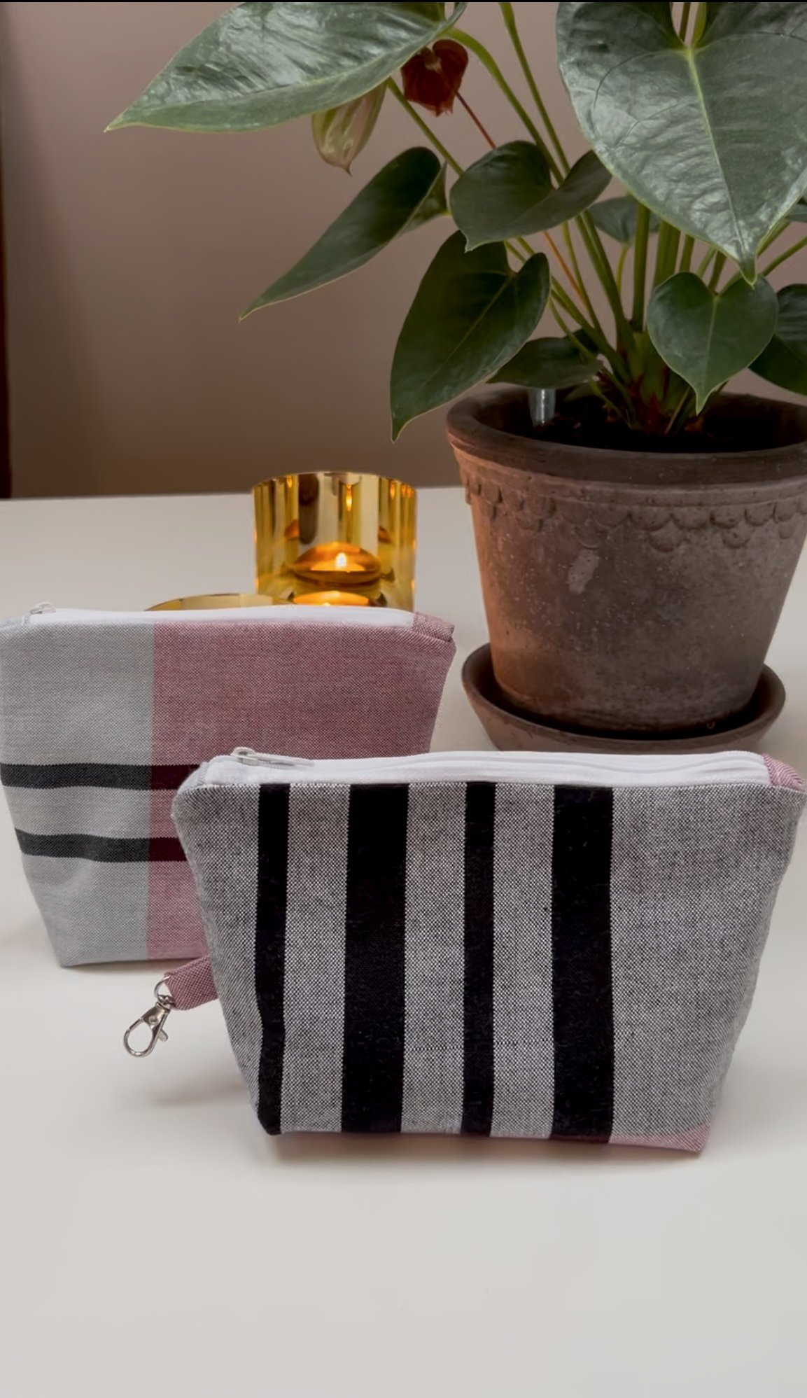 Zipped pouch