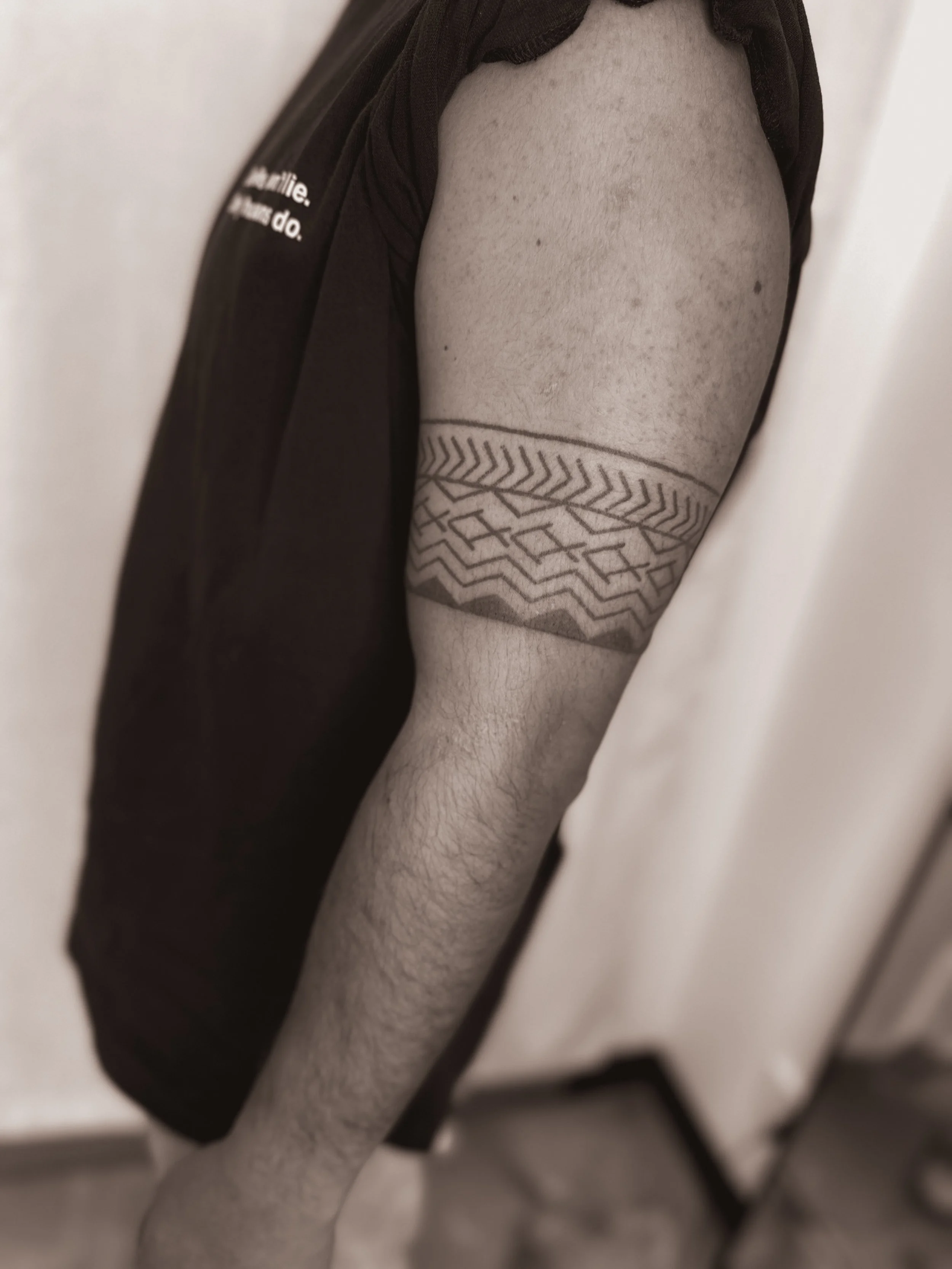 Jurrah Clarita, Kappi Marks, Studio Sunny, handpoked tattoos Sydney, hand poked markings, Filipino tattoos, batek, batok, tatak, magick sigils, intentional markings, women-owned studio space, Pyrmont Sydney NSW