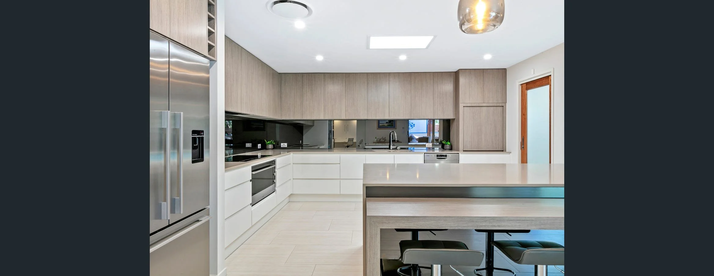 156 Oceanic Drive.jpg