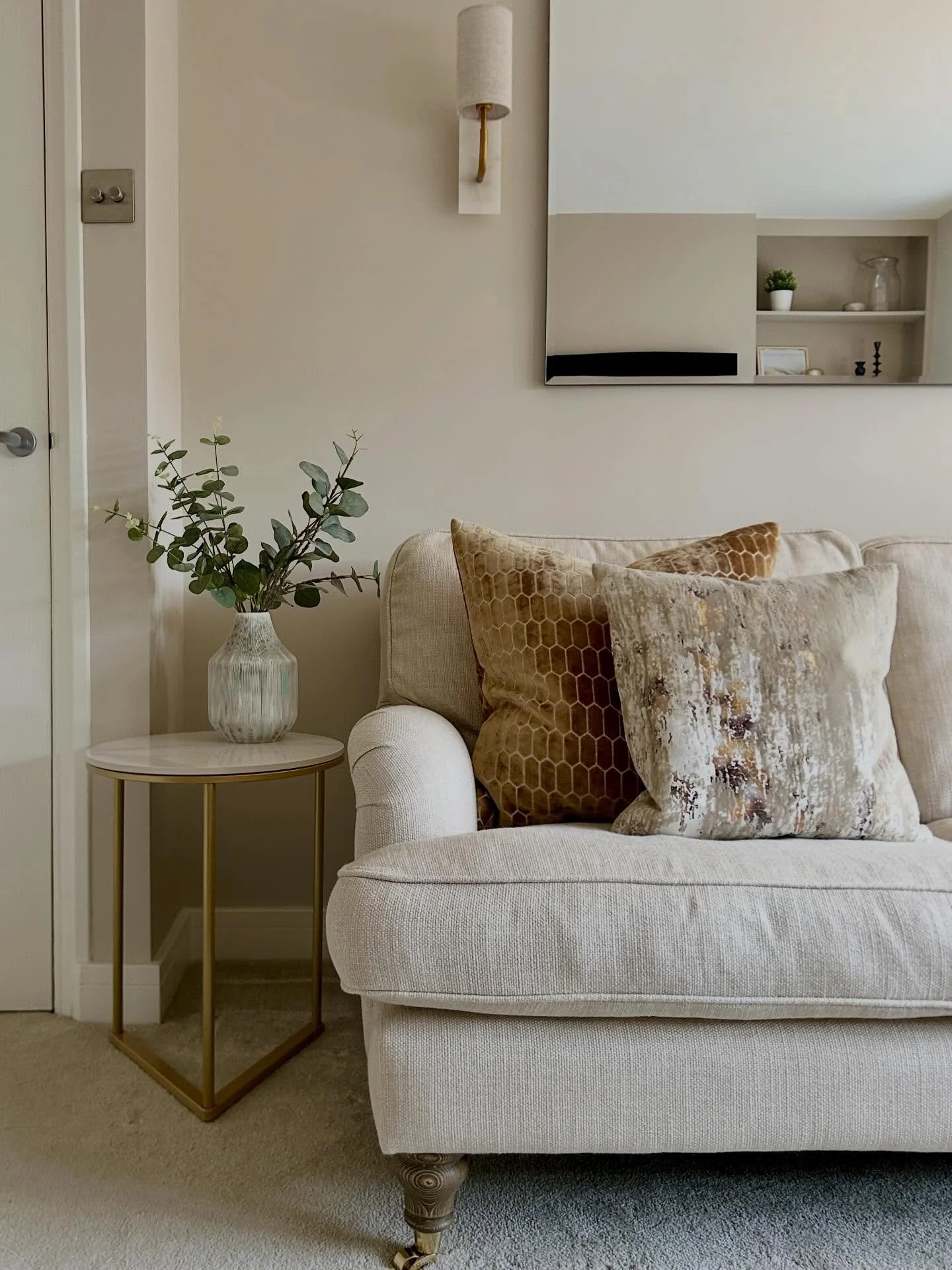 Sharing a few photos from a recently completed living room project in Bourne End.

The brief was to create a cosy, grown-up space with an elegant, understated feel - somewhere to unwind in the evenings and enjoy time with family and friends. A calm, 