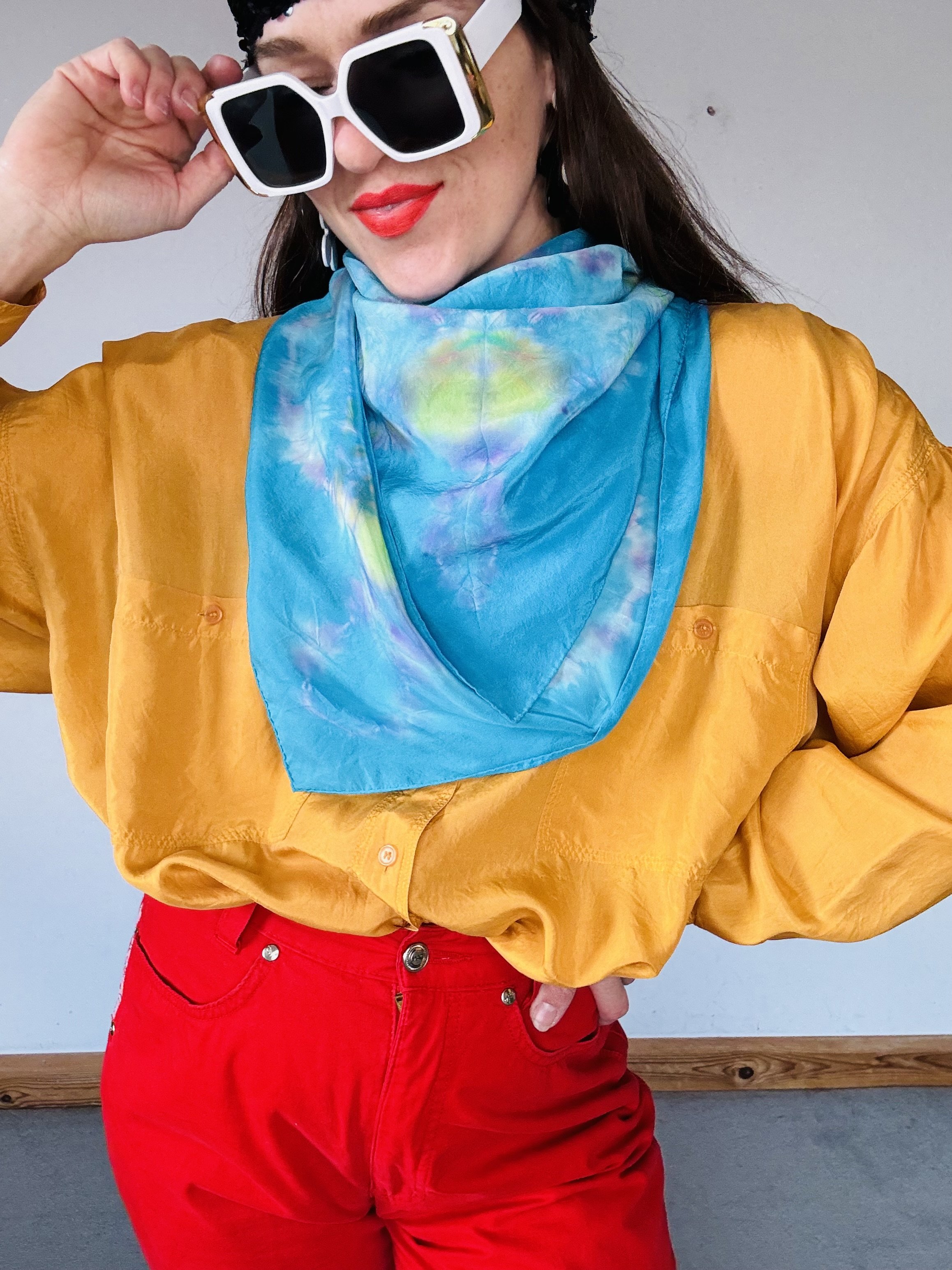 Gorgeous bright aqua blue tie dye scarf/sarong