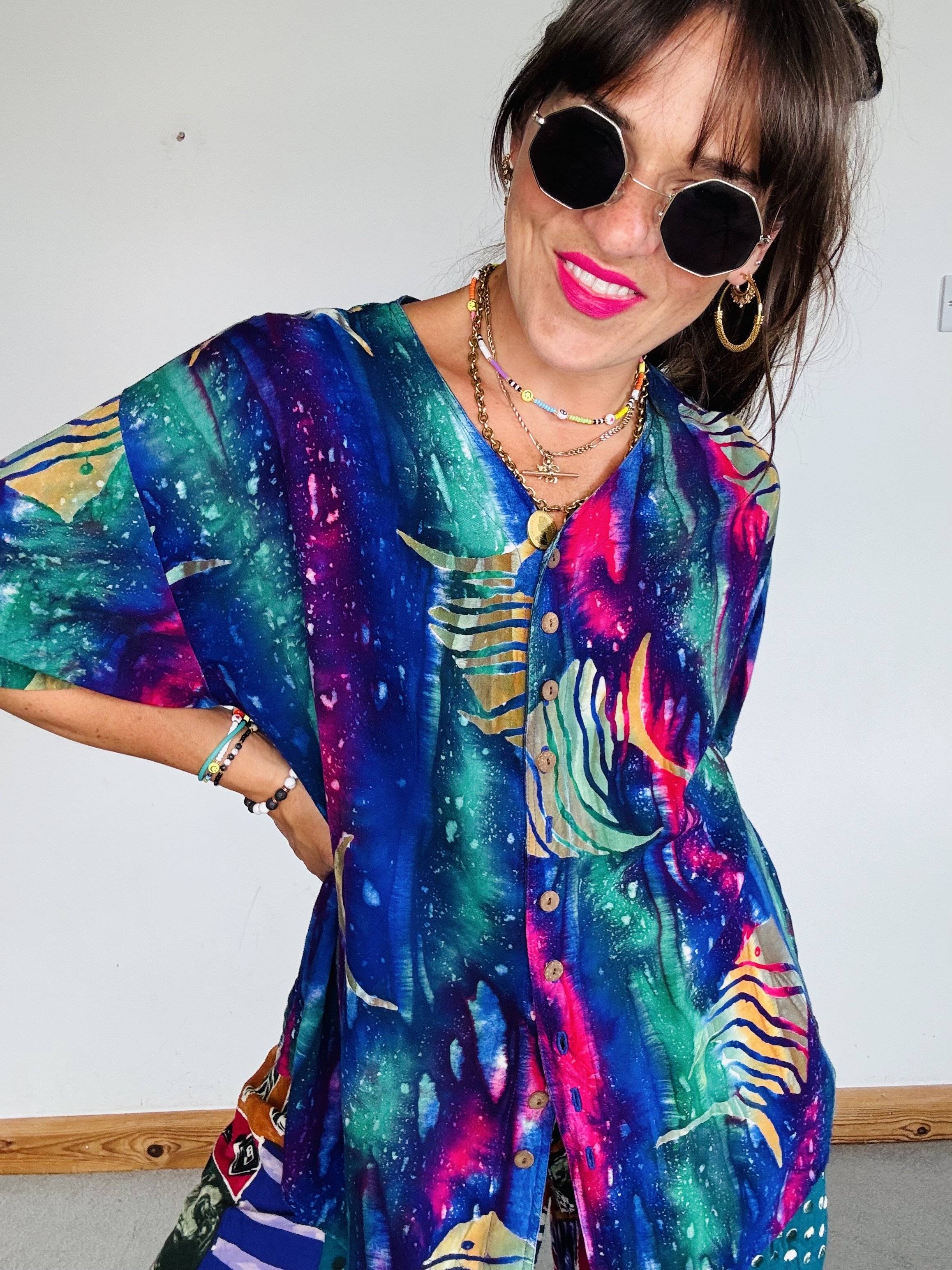 Amazing Young Fashion fishy blouse