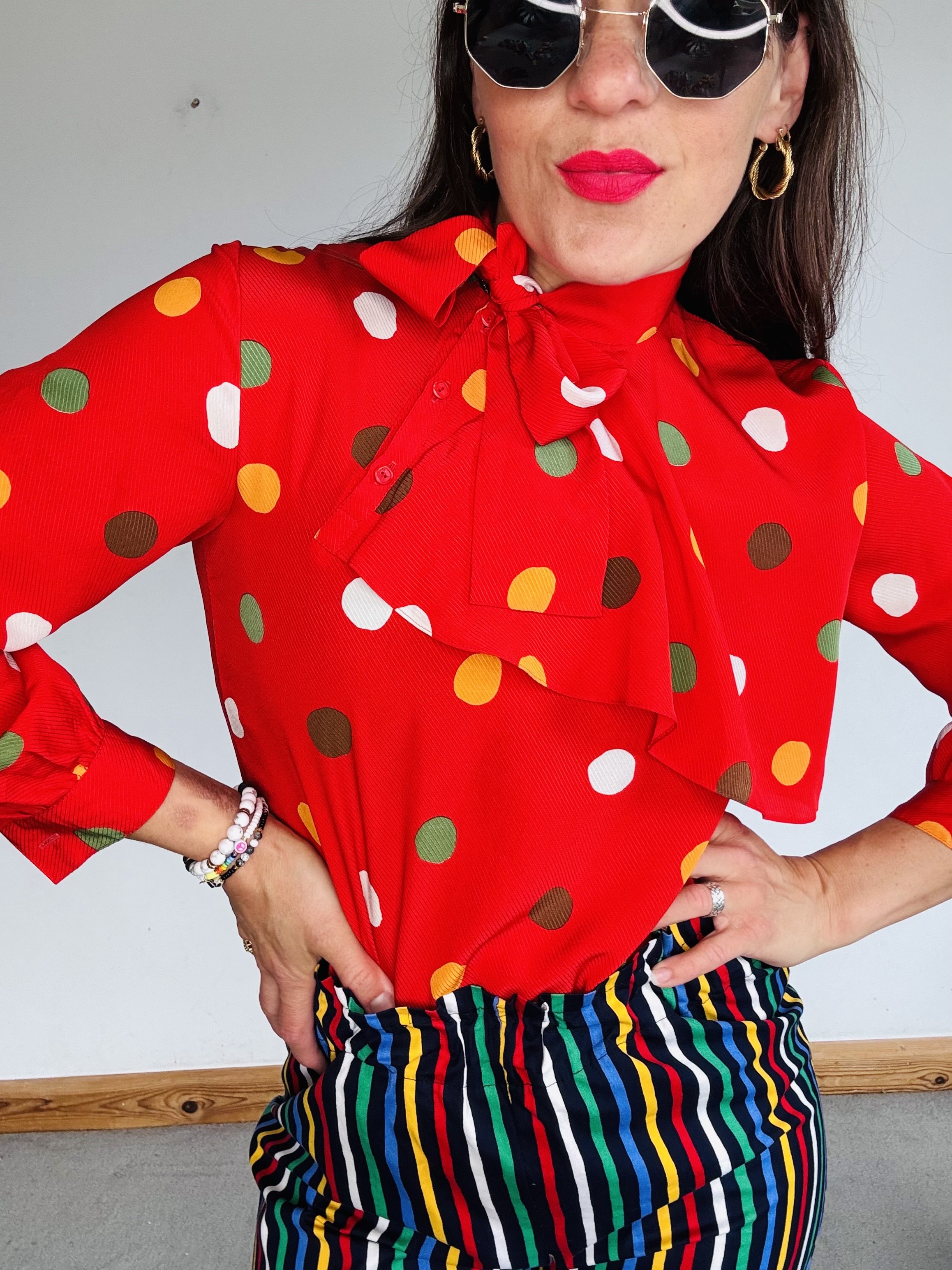 Crazy spotty 90’s pussy bow blouse
