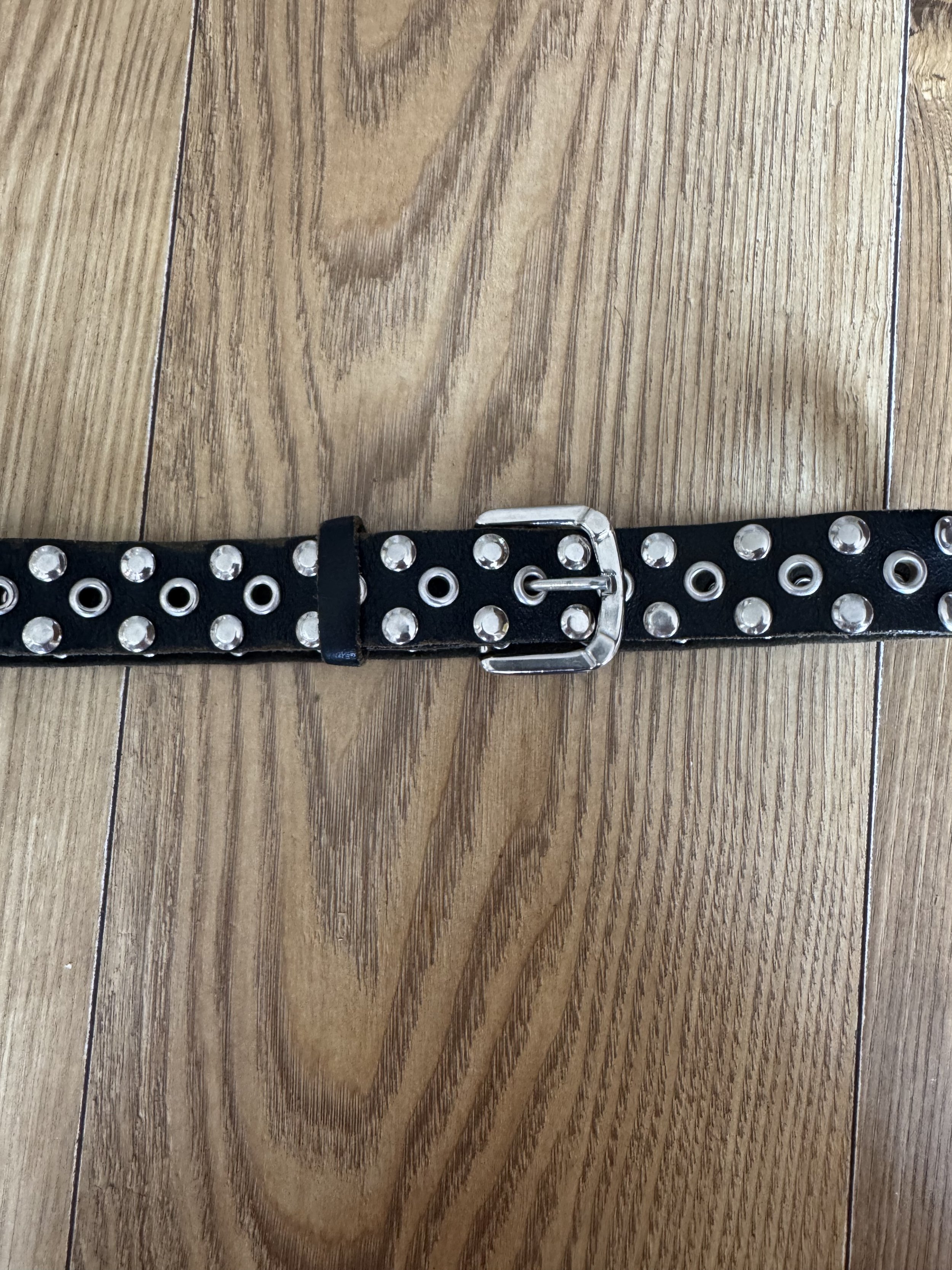 Amazing 80’s leather studded belt