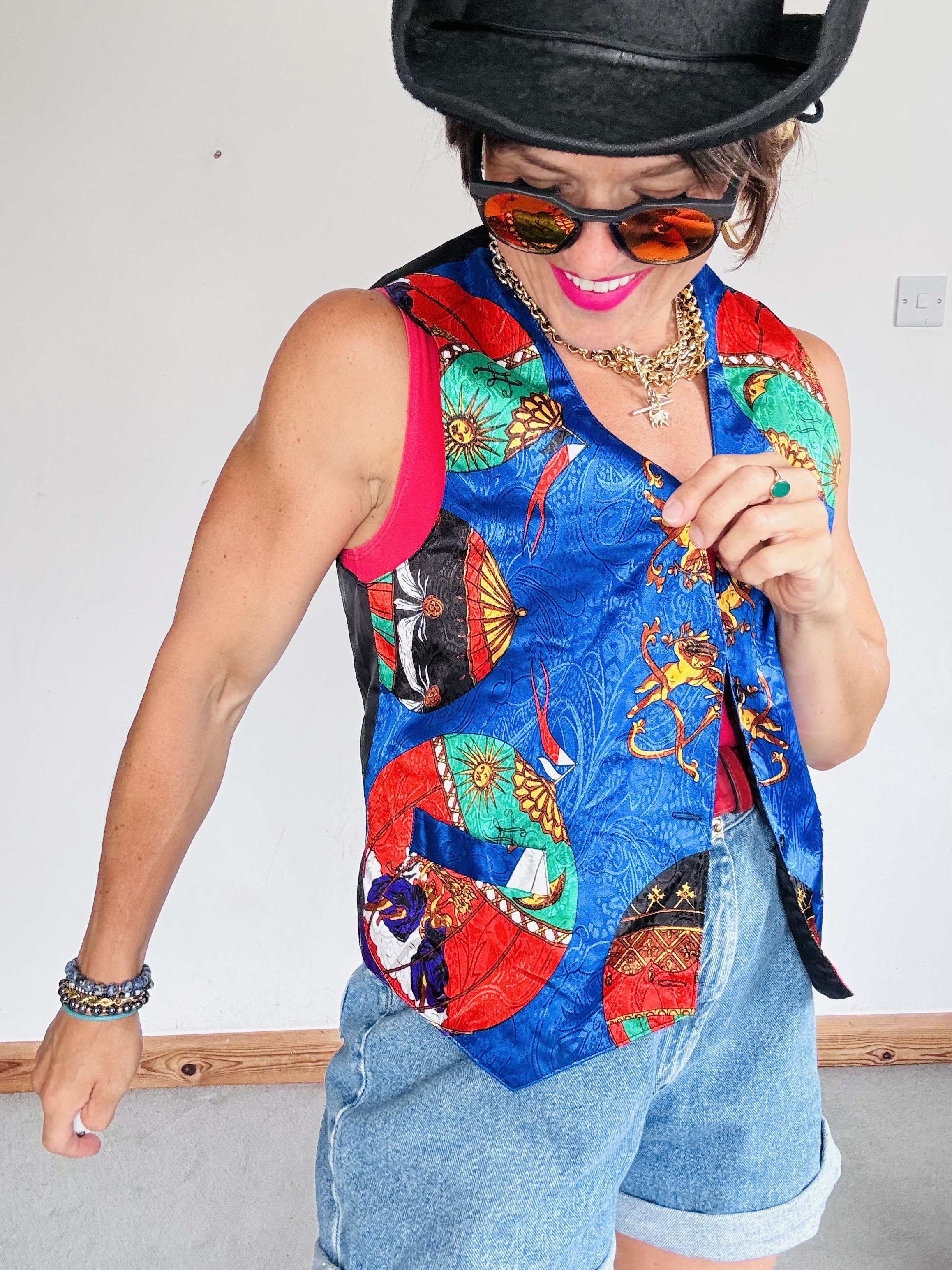 Rare 90’s hot air balloon waistcoat