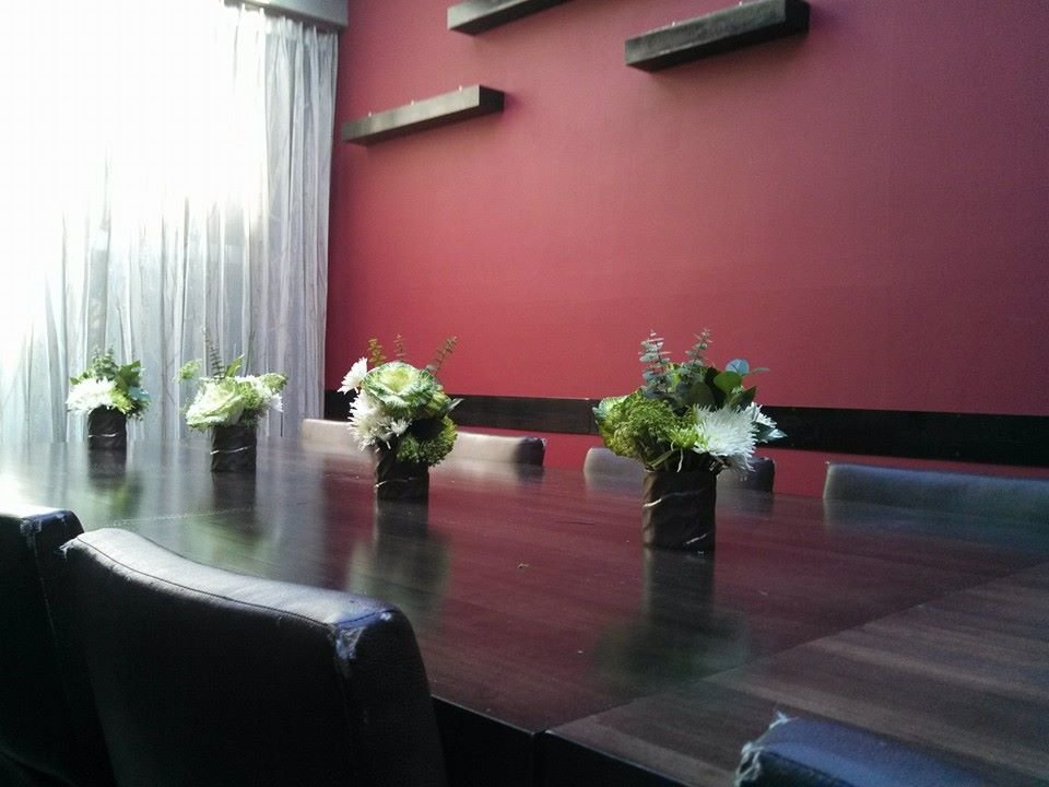 Restaurant Florist-Interior Scapes -events by Julie Jenkins (10).jpg