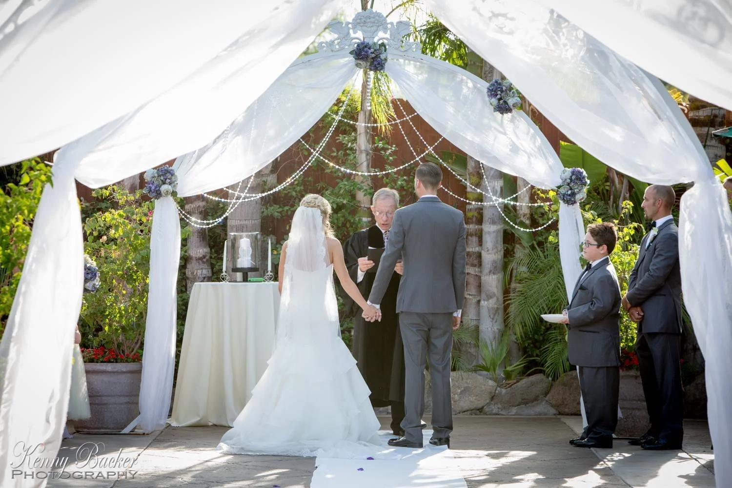 rancho-de-las-palmas-wedding-planner-interior-scapes-events-julie-jenkins-moorpark (5).jpg