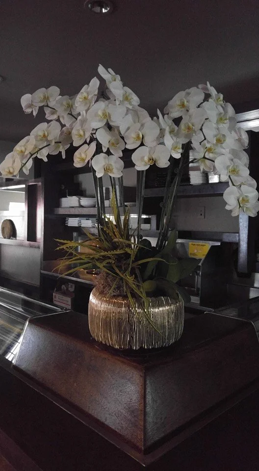 Restaurant Florist-Interior Scapes -events by Julie Jenkins (31).jpg