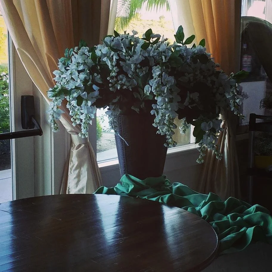 moorpark-county-club-mothers-day-brunch-florals-interior-scapes-events-julie-jenkins (2).jpg