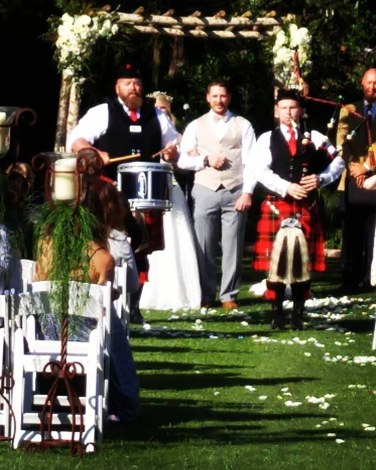 moorpark-county-club-outdoor-wedding-interior-scapes-events-julie-jenkins (4).jpg