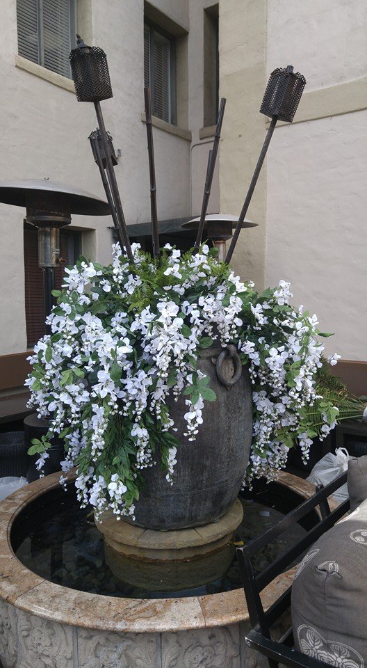 Interior Scapes-Restaurant Design by Julie Jenkins (9).jpg