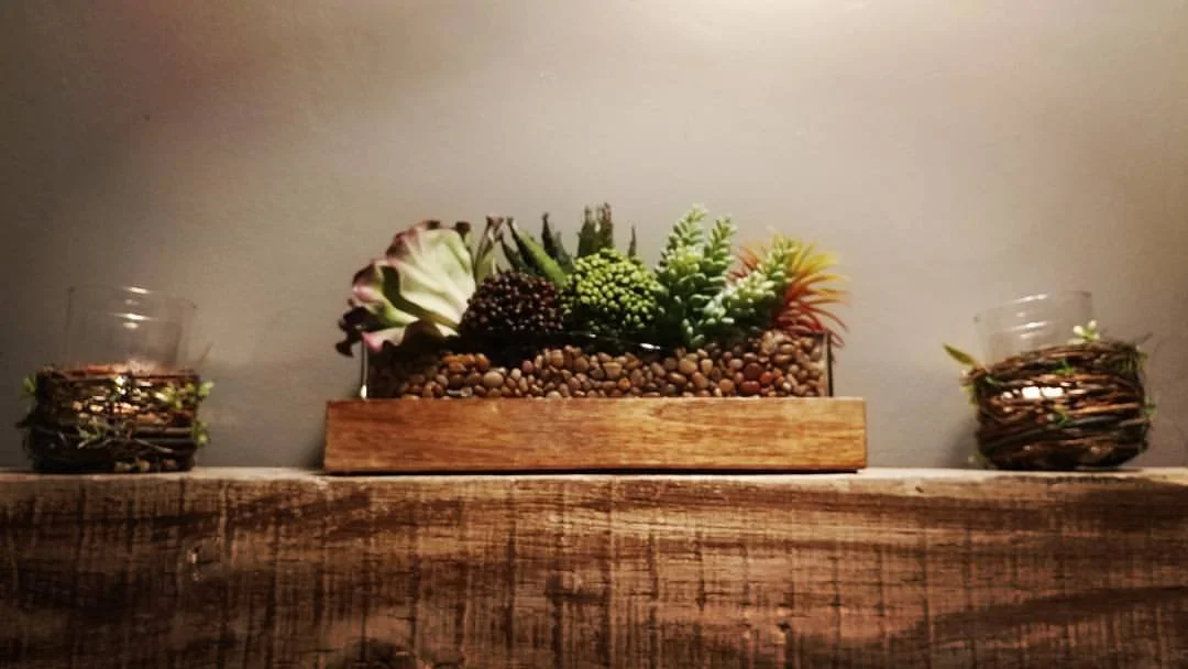 Restaurant Florist-Interior Scapes -events by Julie Jenkins (40).jpg