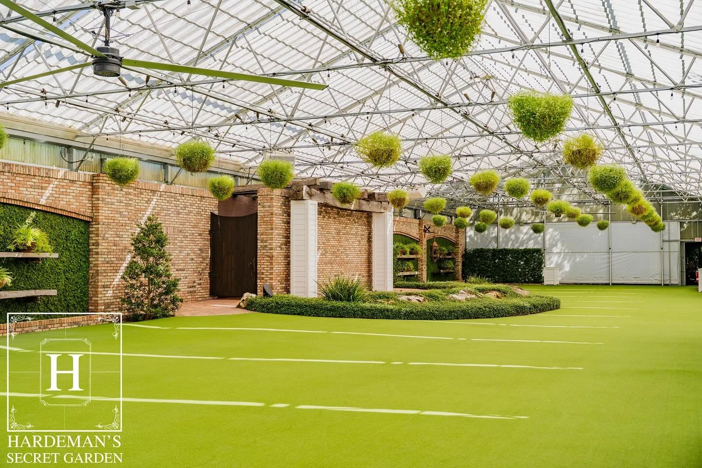 The Orchid House at Hardeman’s Secret Garden is truly one of a kind — a retreat that brings the beauty of nature indoors. With an opening roof that lets in soft natural light and fresh air, it creates the perfect blend of comfort and conn