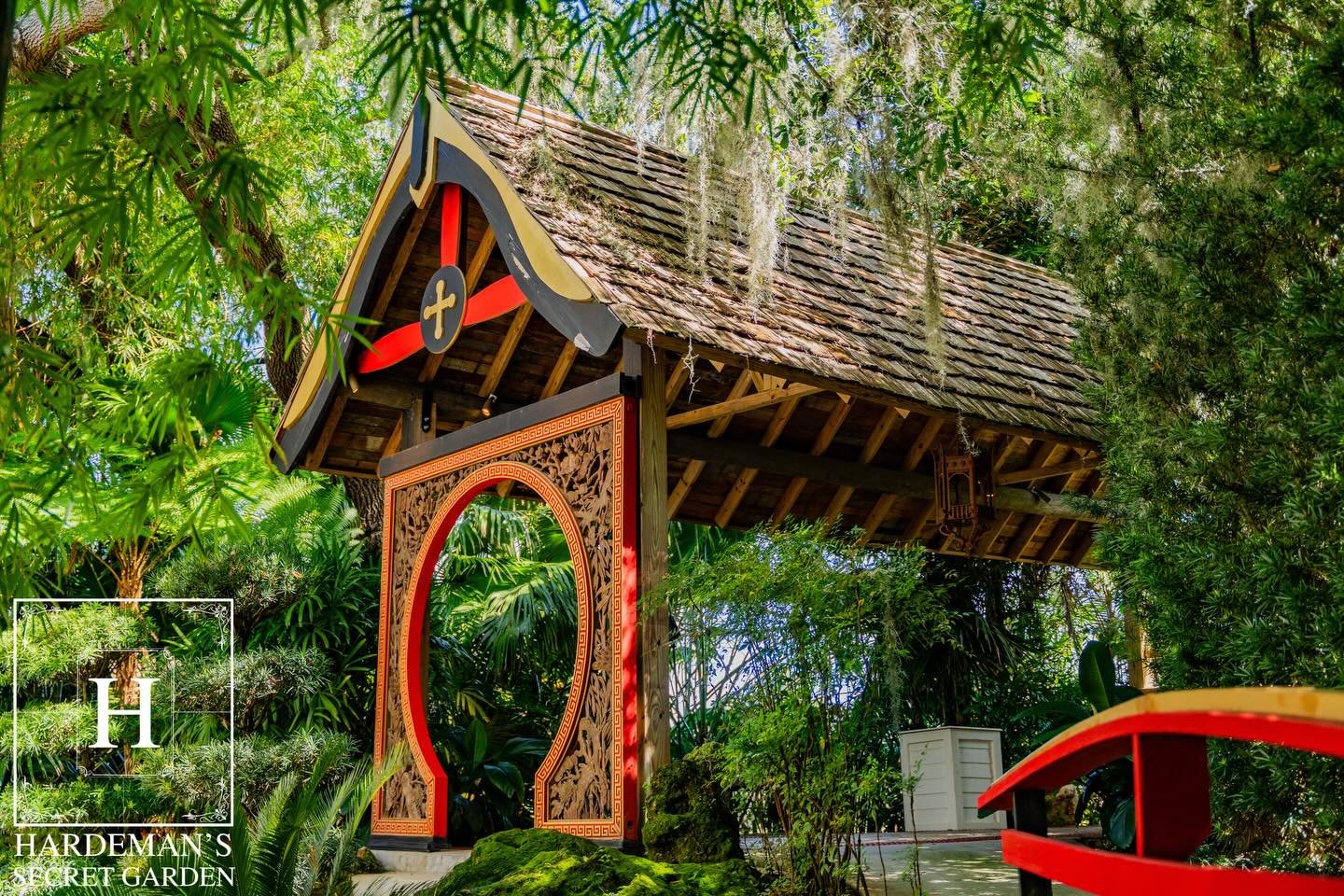 Peaceful, balanced, and thoughtfully designed &mdash; the Asian Garden brings together bonsai trees, stone accents, and calming water features to create a serene atmosphere.

www.hardemanssecretgarden.com
#hardemanssecretgarden #weddings #weddingrece