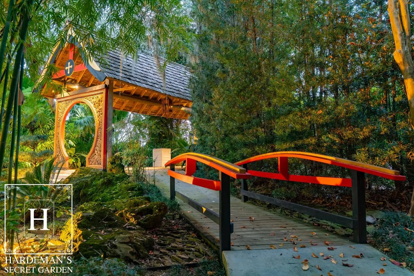 Quiet, calming, and thoughtfully designed, the Asian Garden offers a peaceful setting filled with bonsai, stone accents, and gentle water features.

#hardemanssecretgarden #wedding #weddingvenue