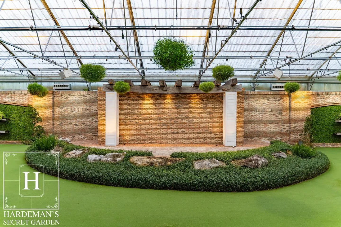 With its transformative roof and enclosed climate-controlled comfort, the Orchid House offers a versatile setting that feels open, fresh, and inviting. 

hardemanssecretgarden.com
#hardemanssecretgarden #wedding #weddingvenue