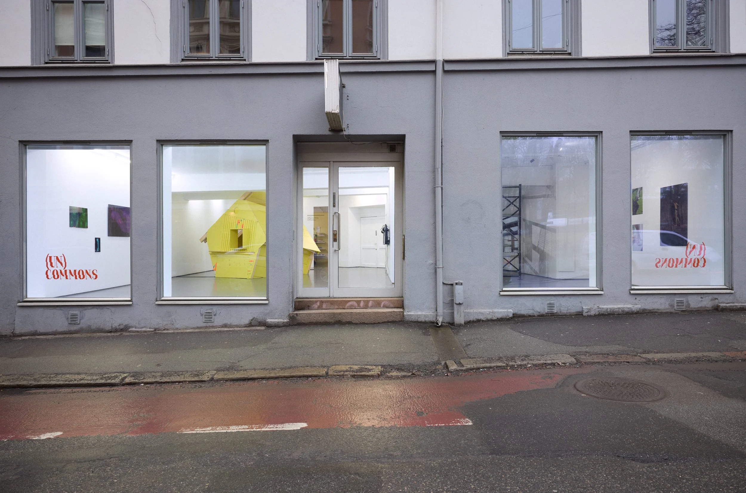 Fergus Tibbs artist installtion shown in fotogalleriet oslo