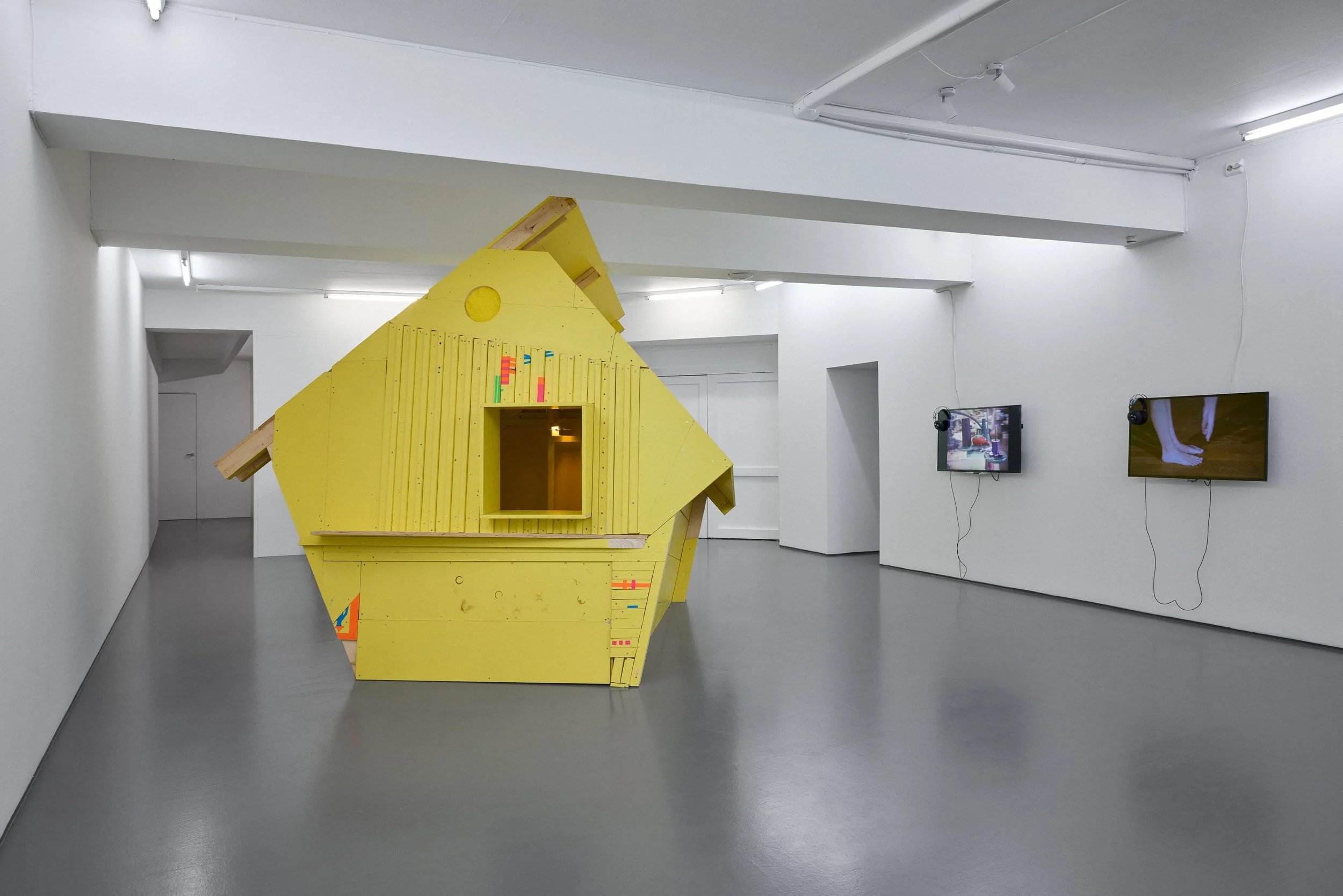 Hosting infrastructure art installation for gathering people in gallery
