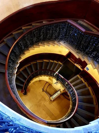 spiral_staircase_inline.jpg
