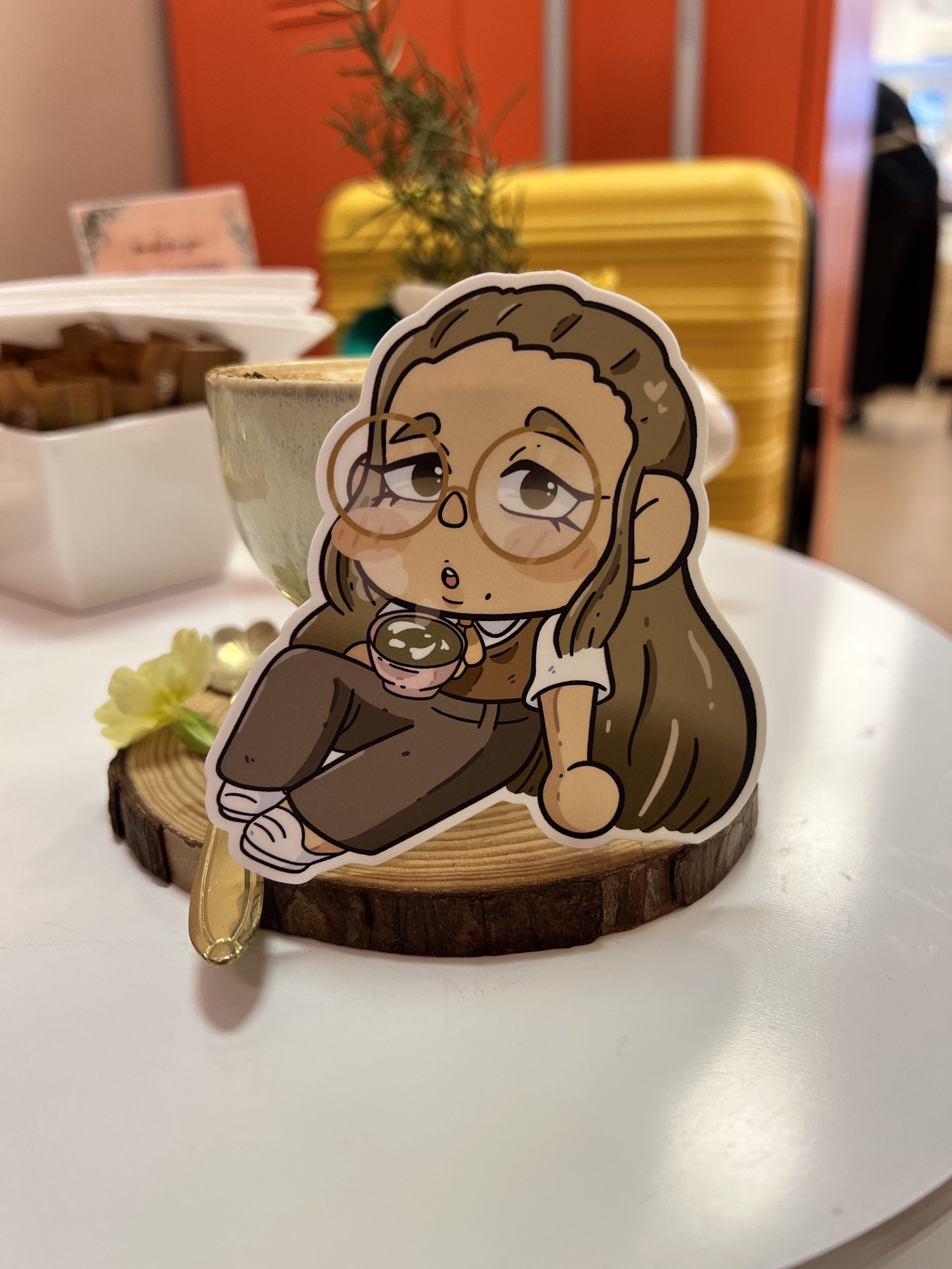 Hojicha Gal (Large Sticker)