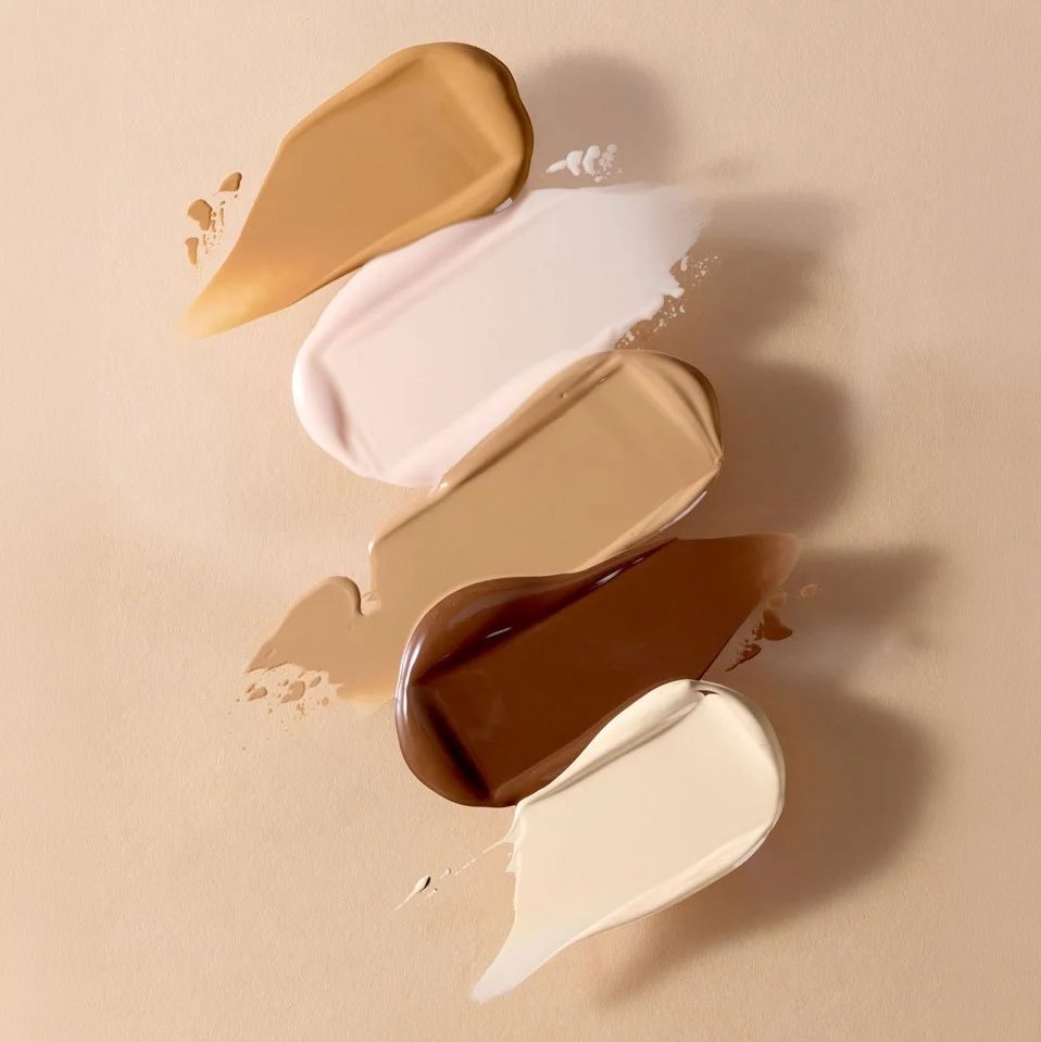 Beauty Product Photography That Sells: Why Makeup Brands Need Professional Images