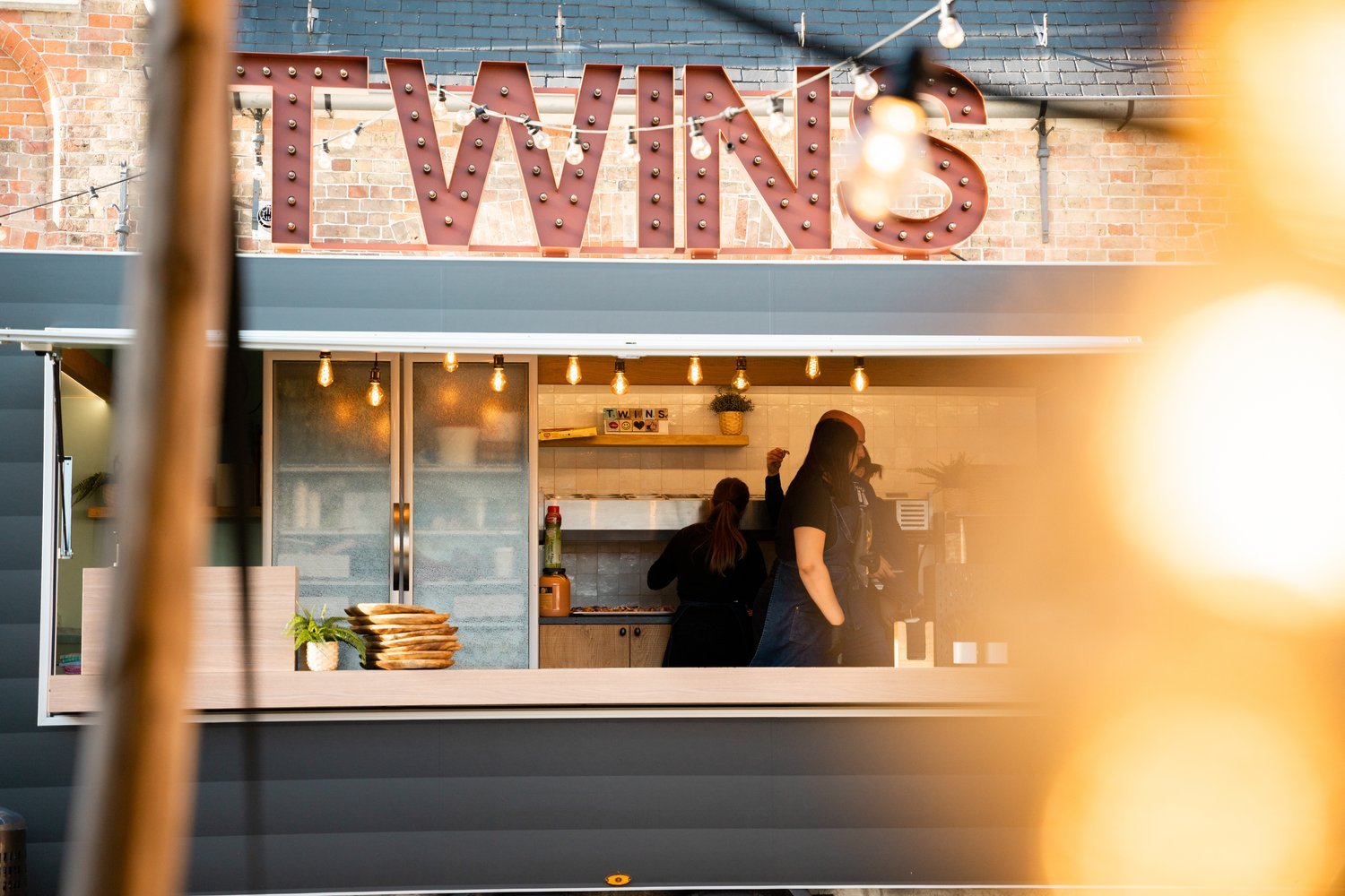 TWINS-11.jpg